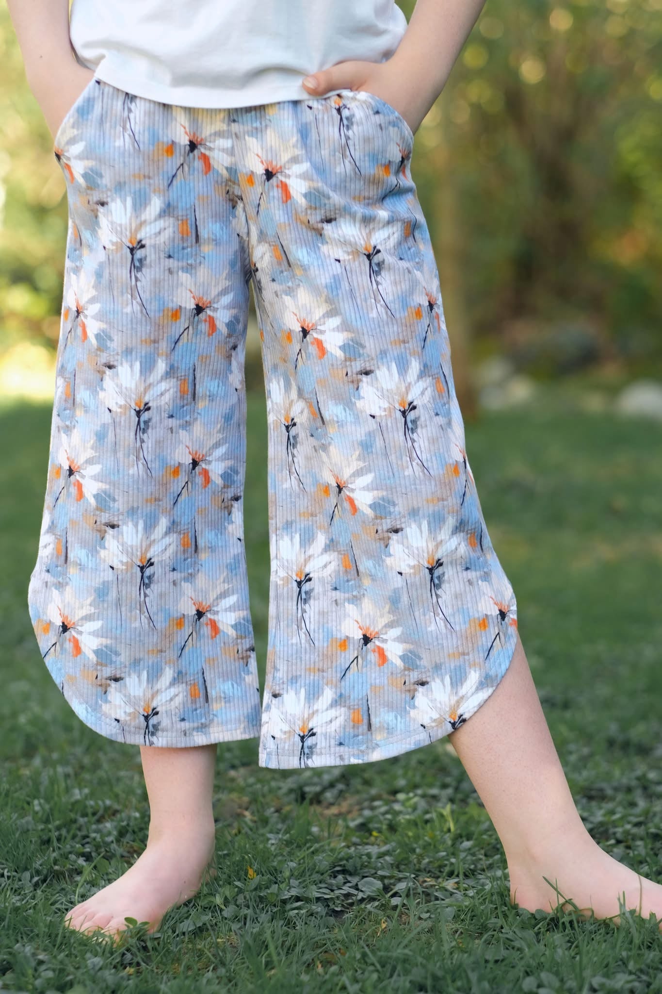 Brushed daisy round 26 retail