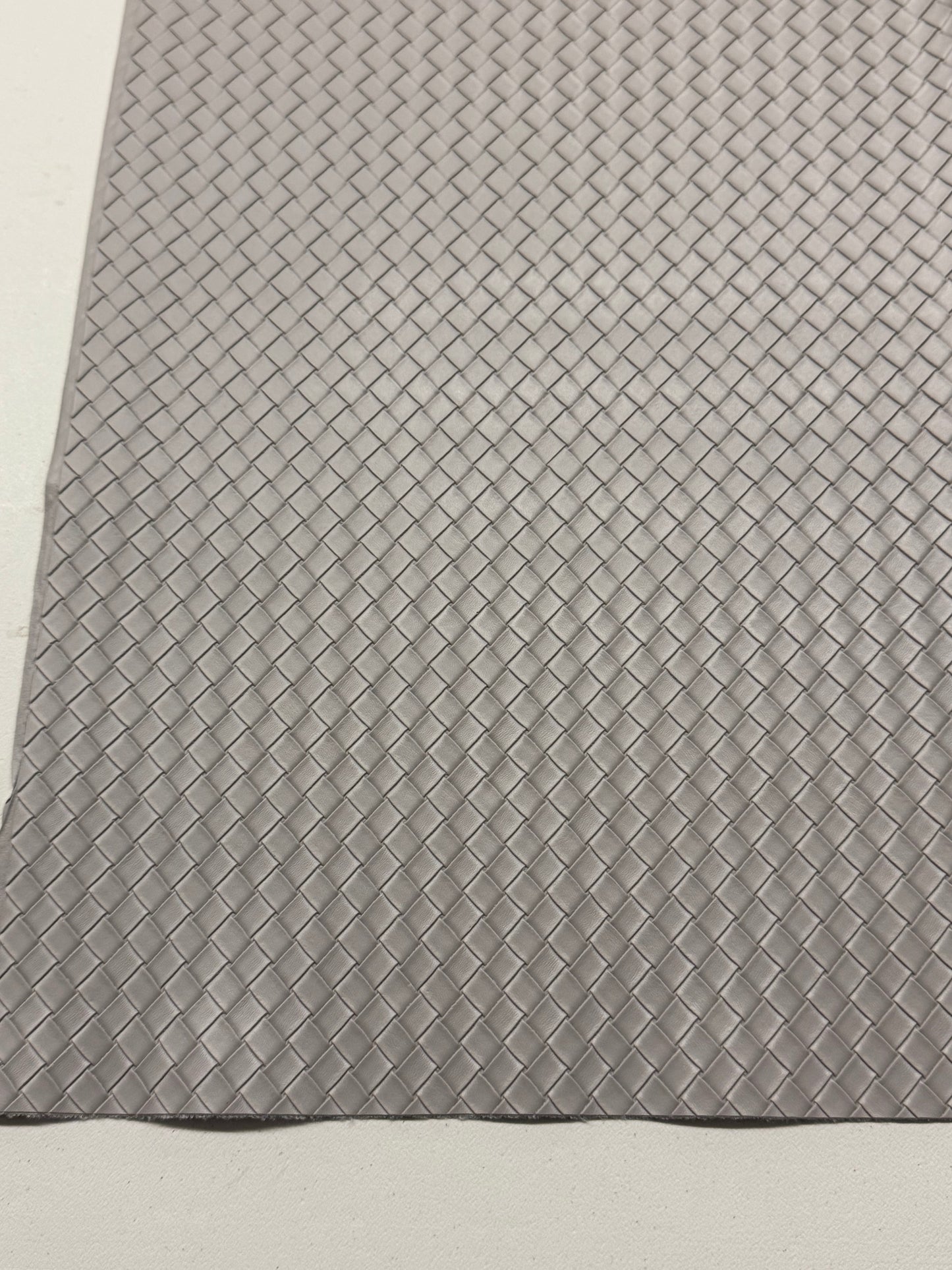 Small basket weave vinyl