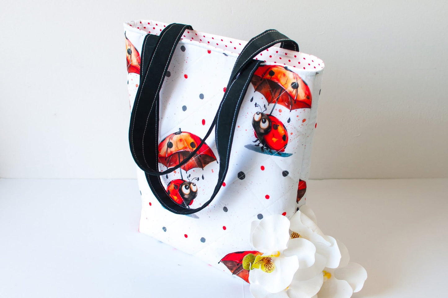 Ladybug round 26 retail