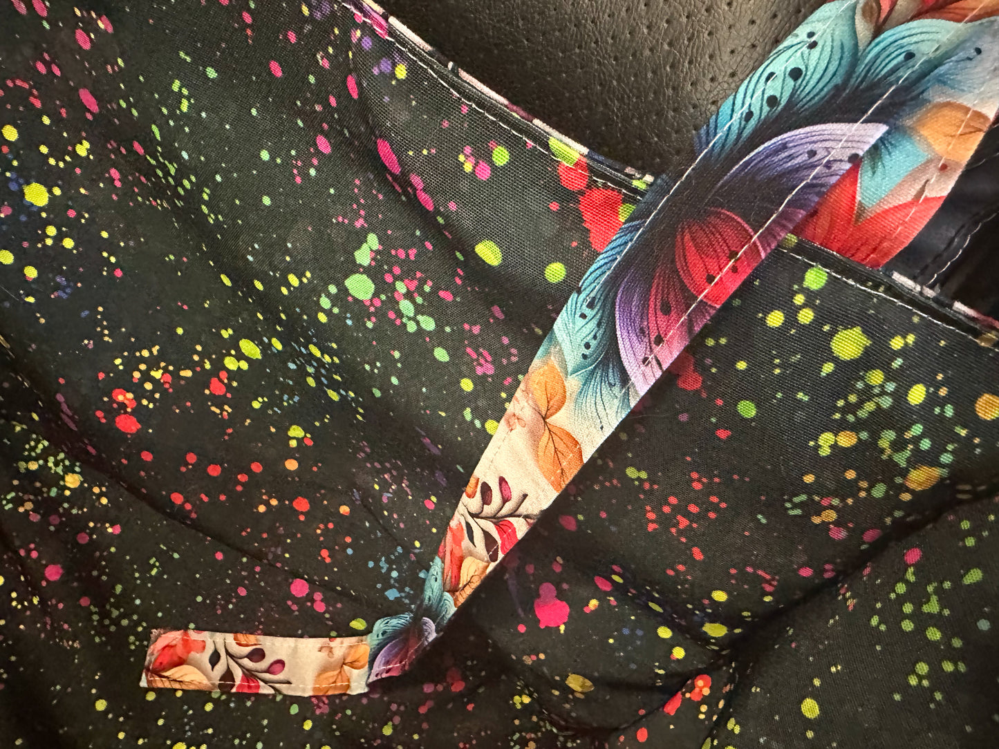 Colourful floral round 23 retail