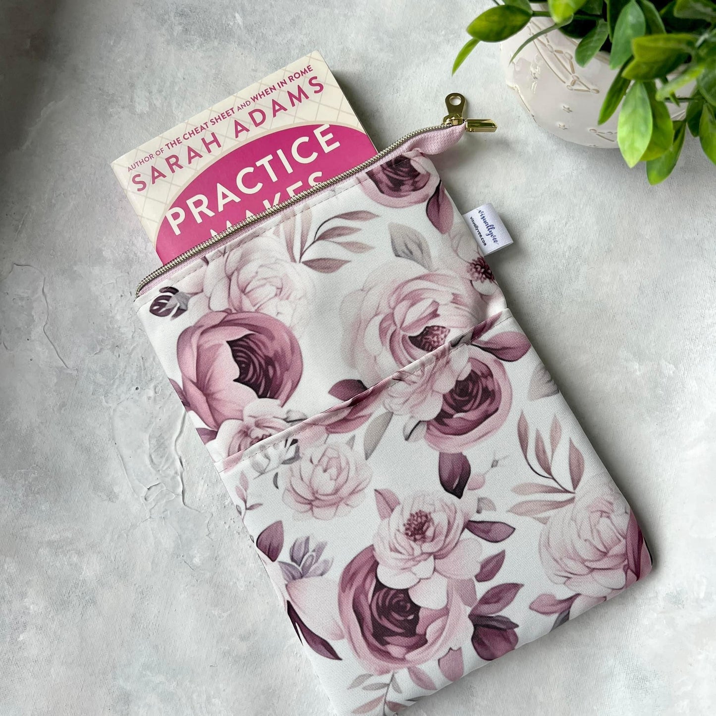 Dusty pink flowers