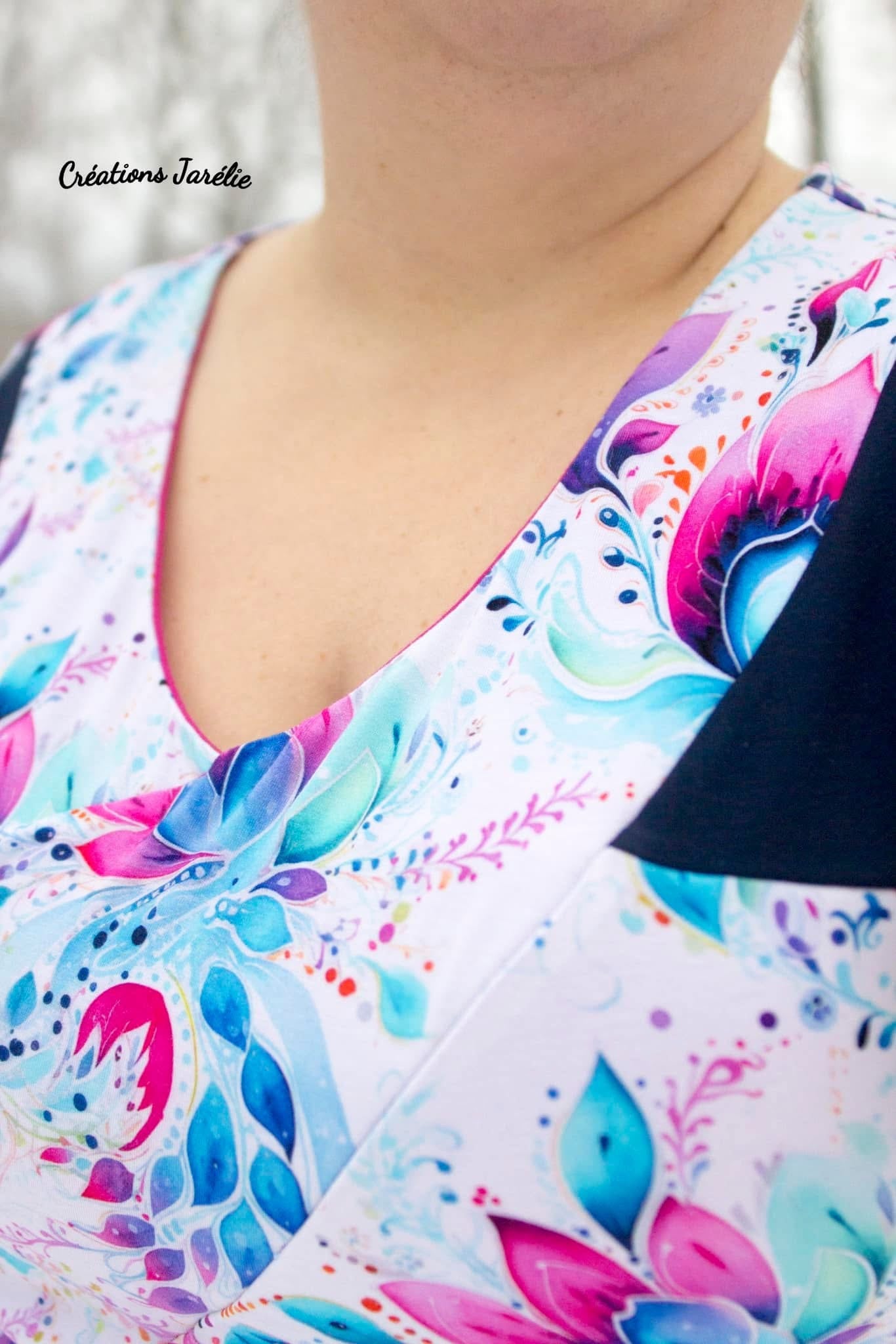Paisley bloom round 22 retail
