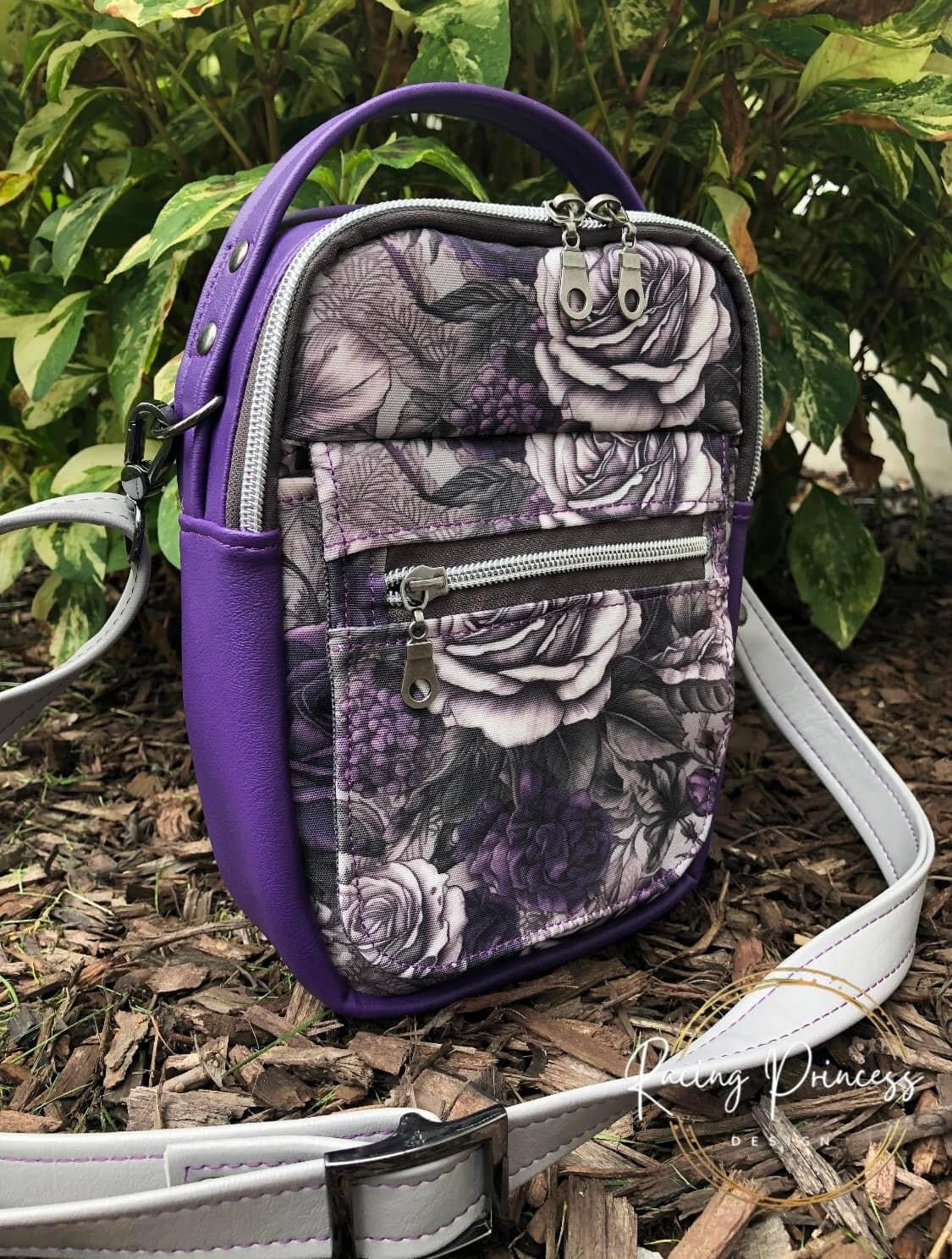 Violet roses preorder round 30.5