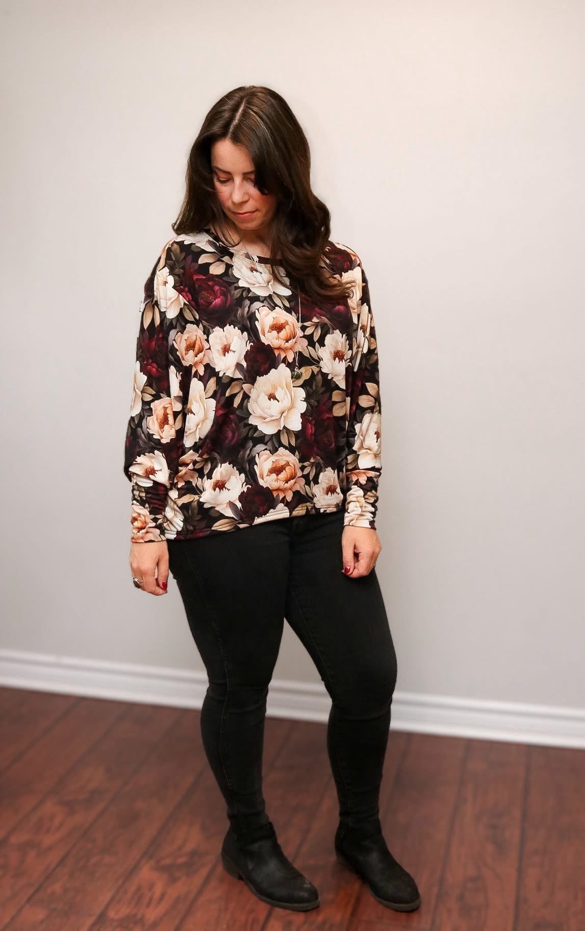 Burgundy peonies preorder round 31