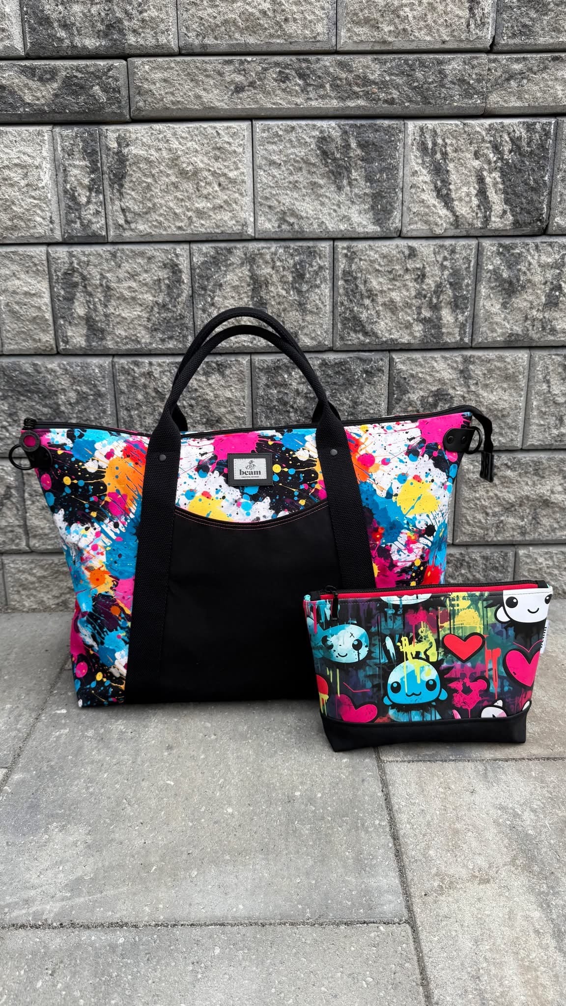 Graffiti bunny preorder round 33.5