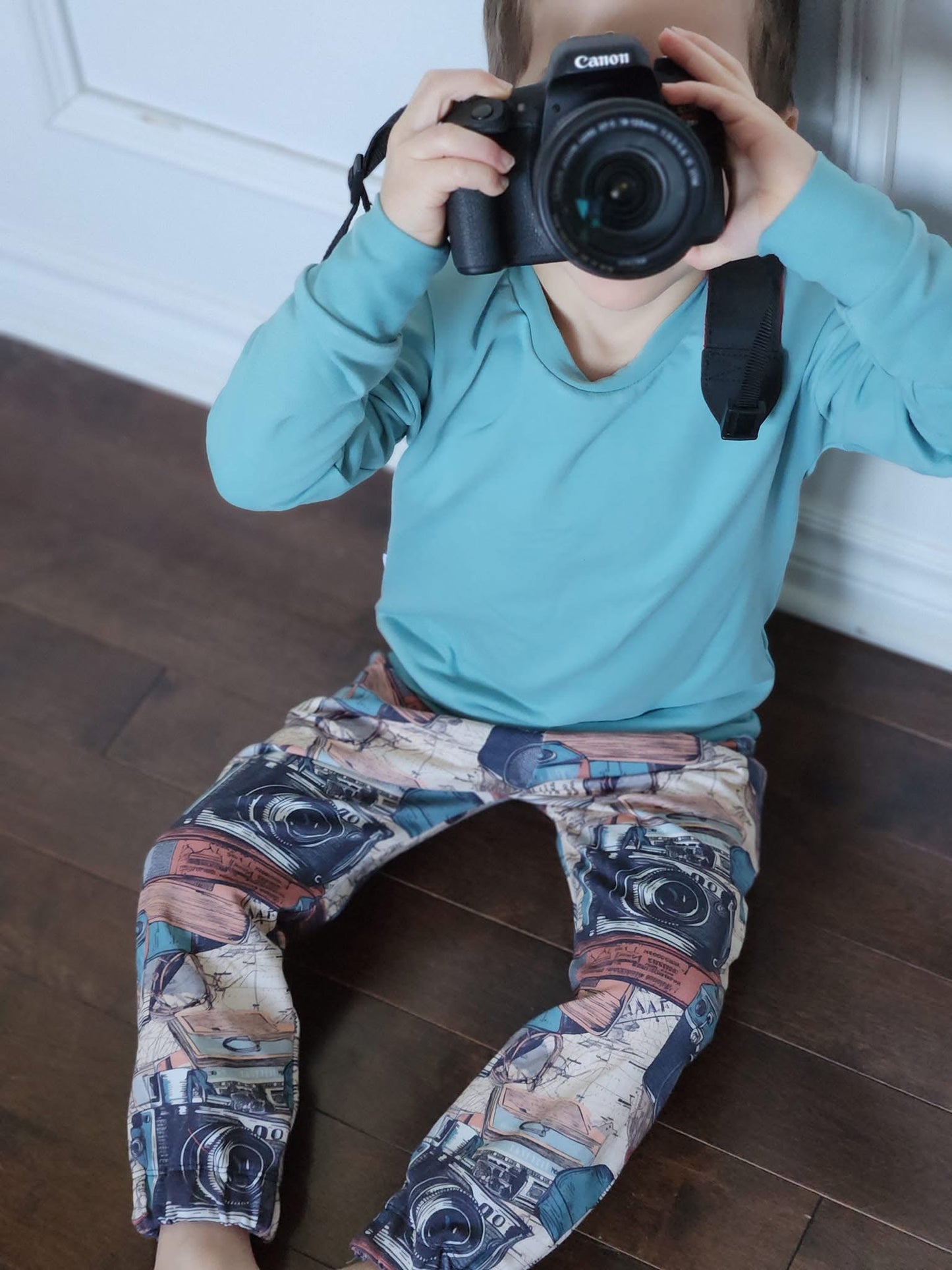 Vintage camera round 22 retail
