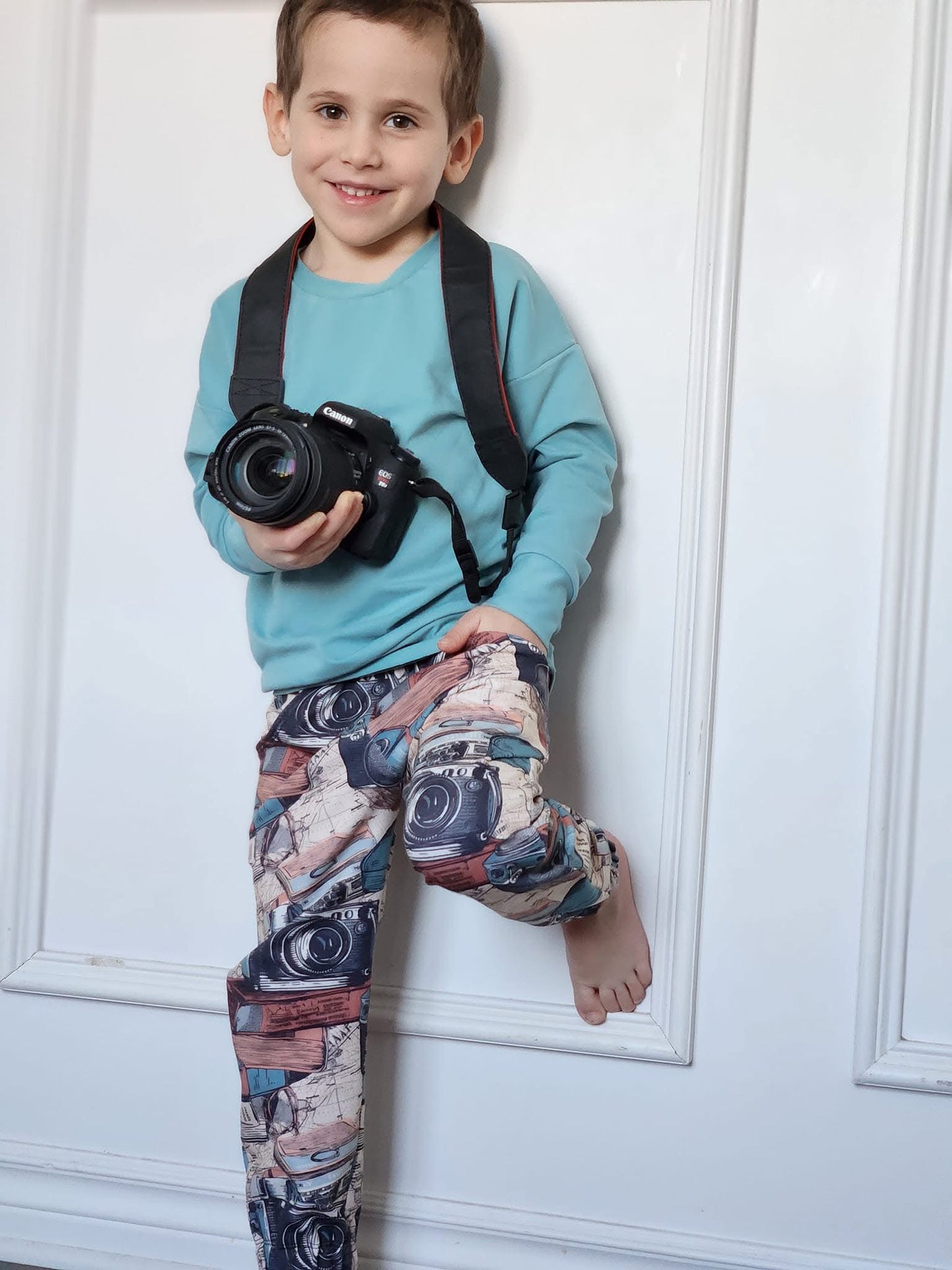 Vintage camera round 22 retail