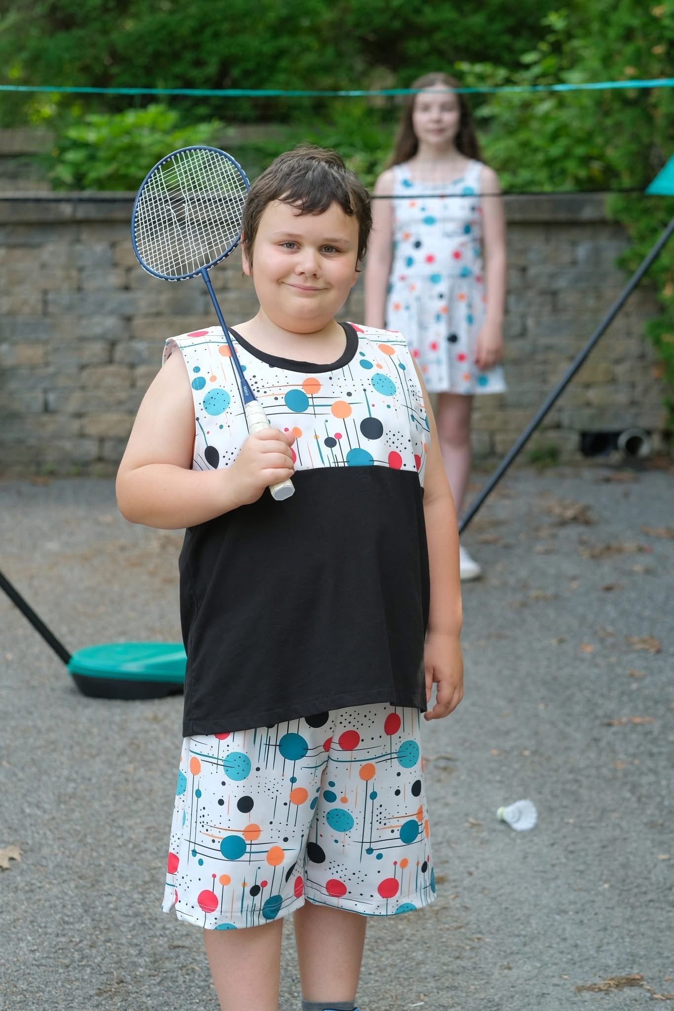 The 70's dots round 27 retail