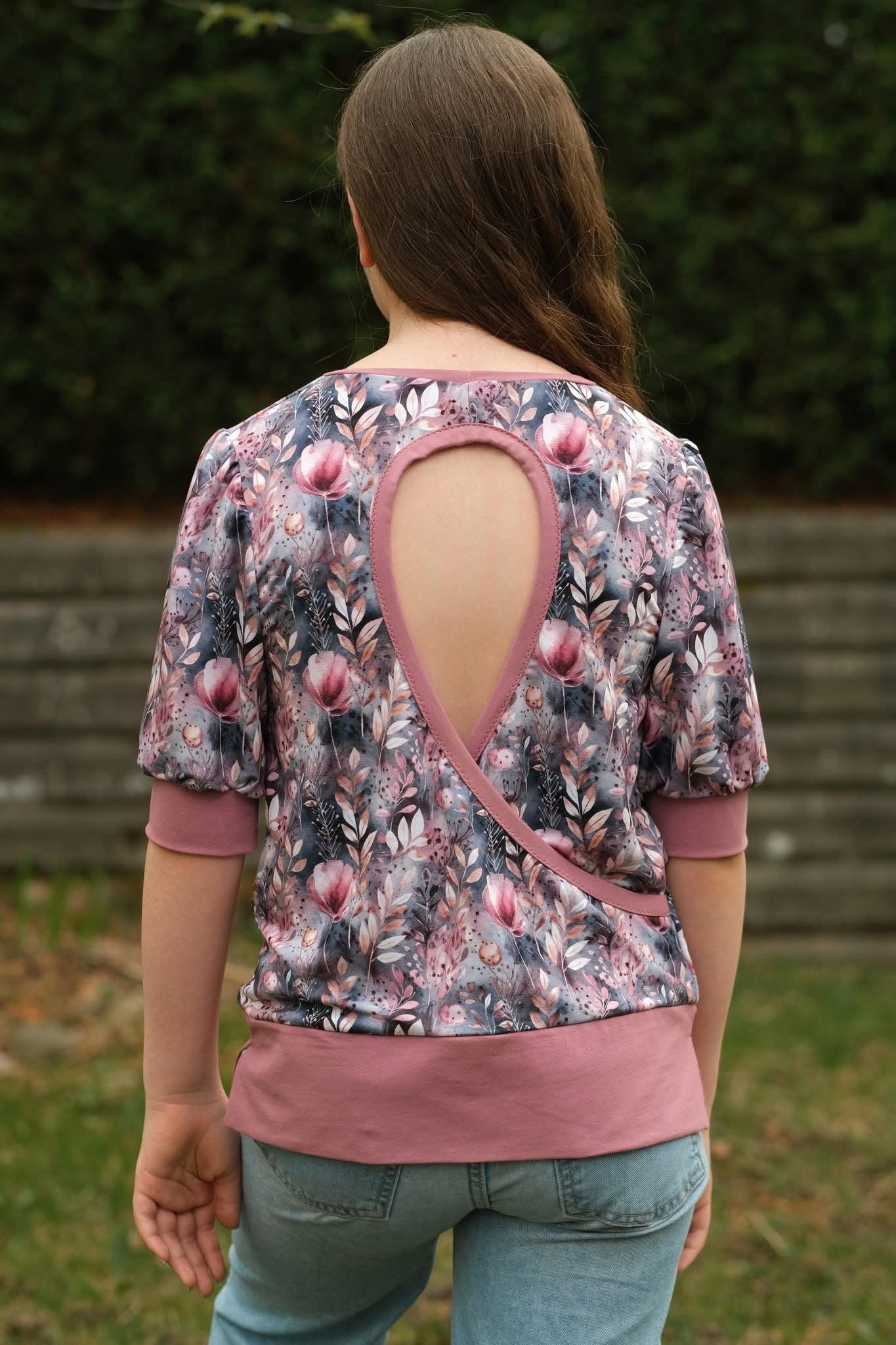 Misty rose garden round 26 retail