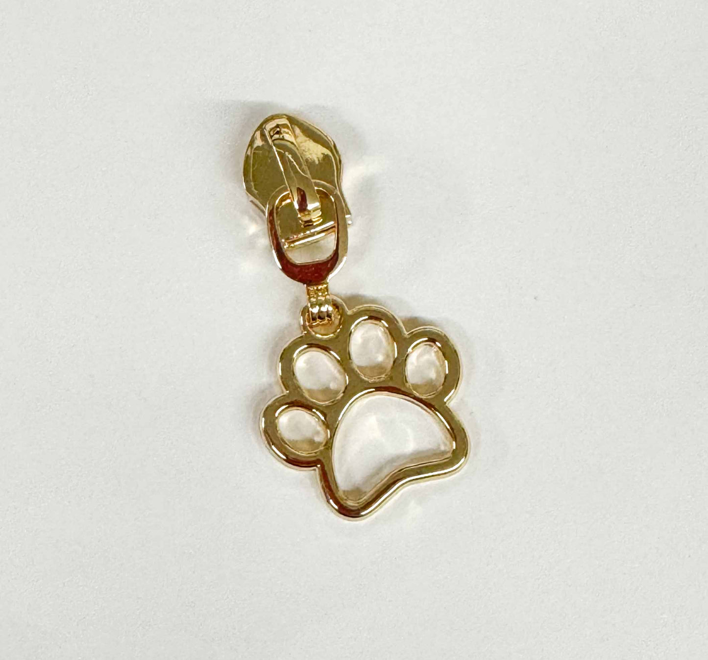 Paw print pull