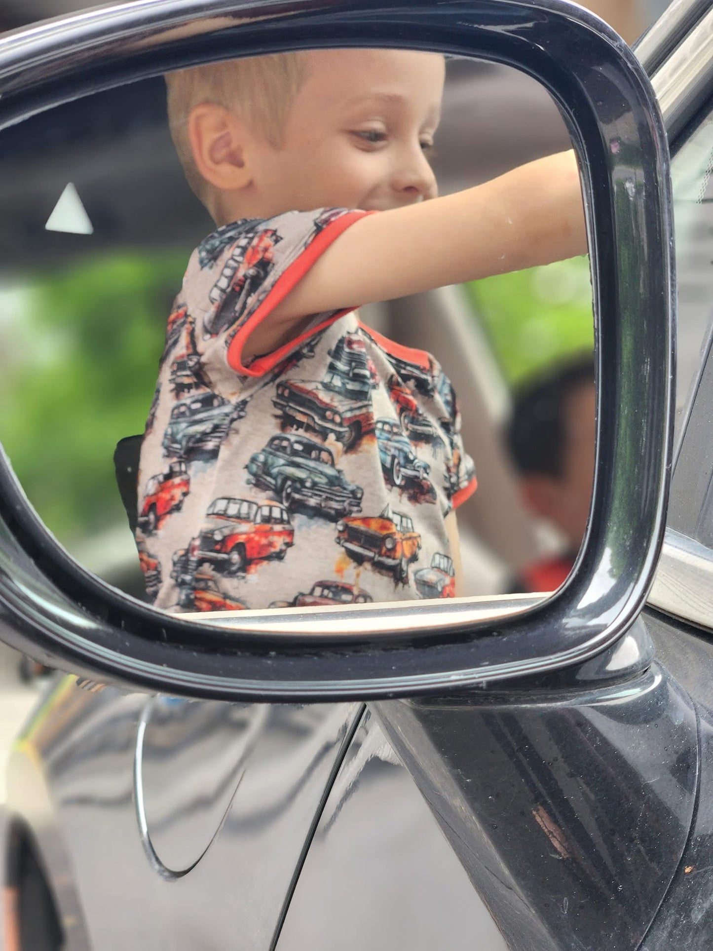 Vintage cars round 26 retail