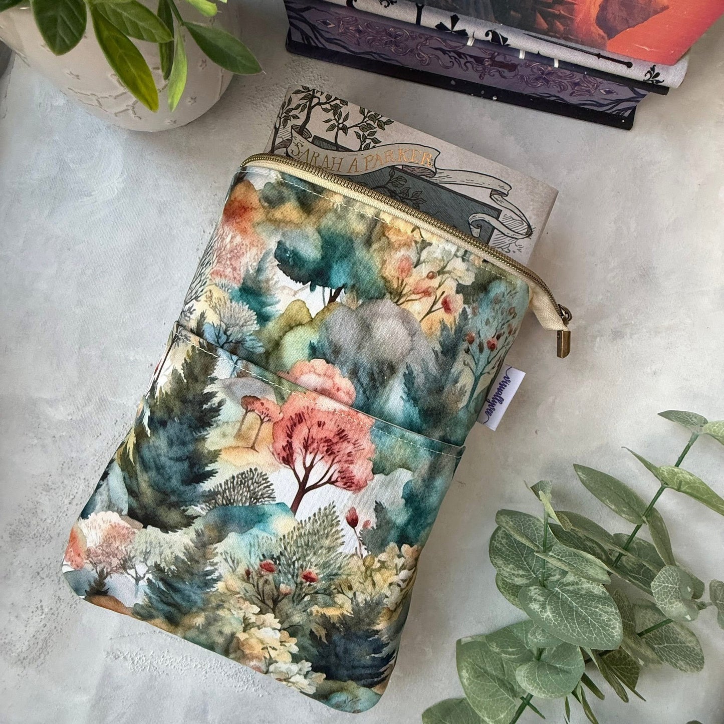 Into the woods round 35 retail