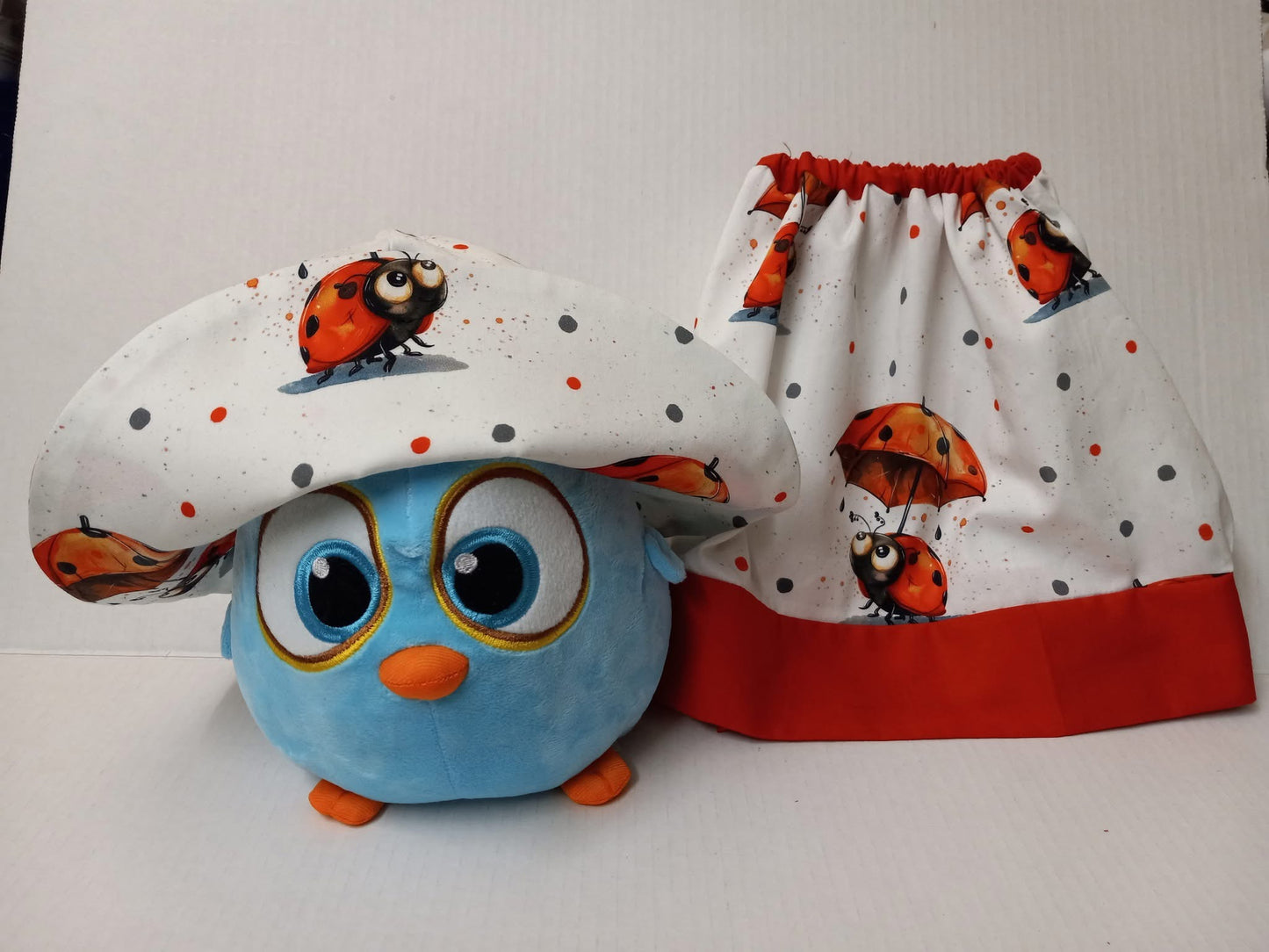 Ladybug round 26 retail