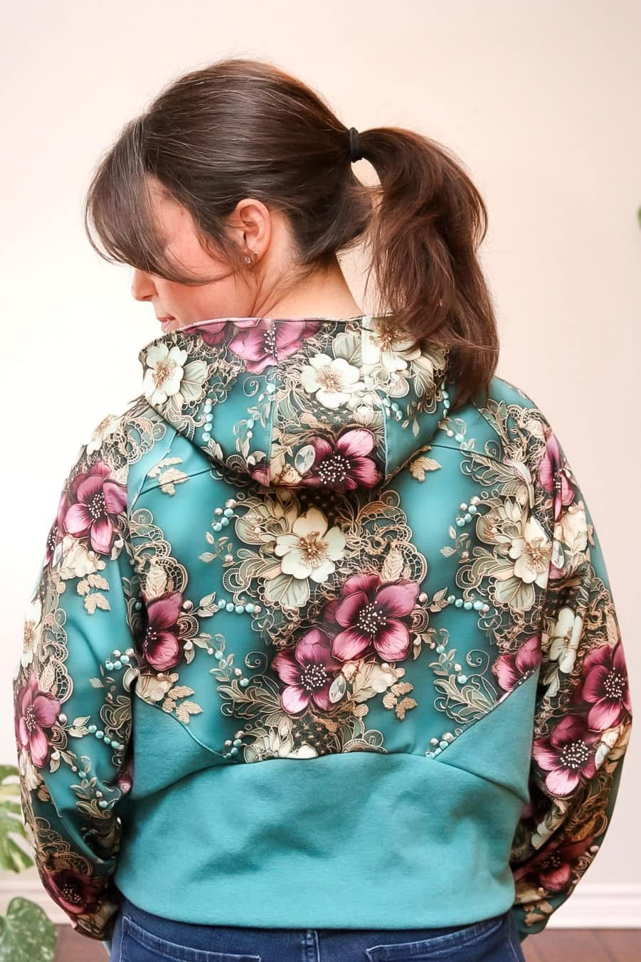 Ephemera round 22 retail