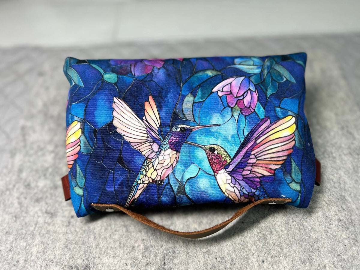 Stained glass hummingbirds round 38 retail
