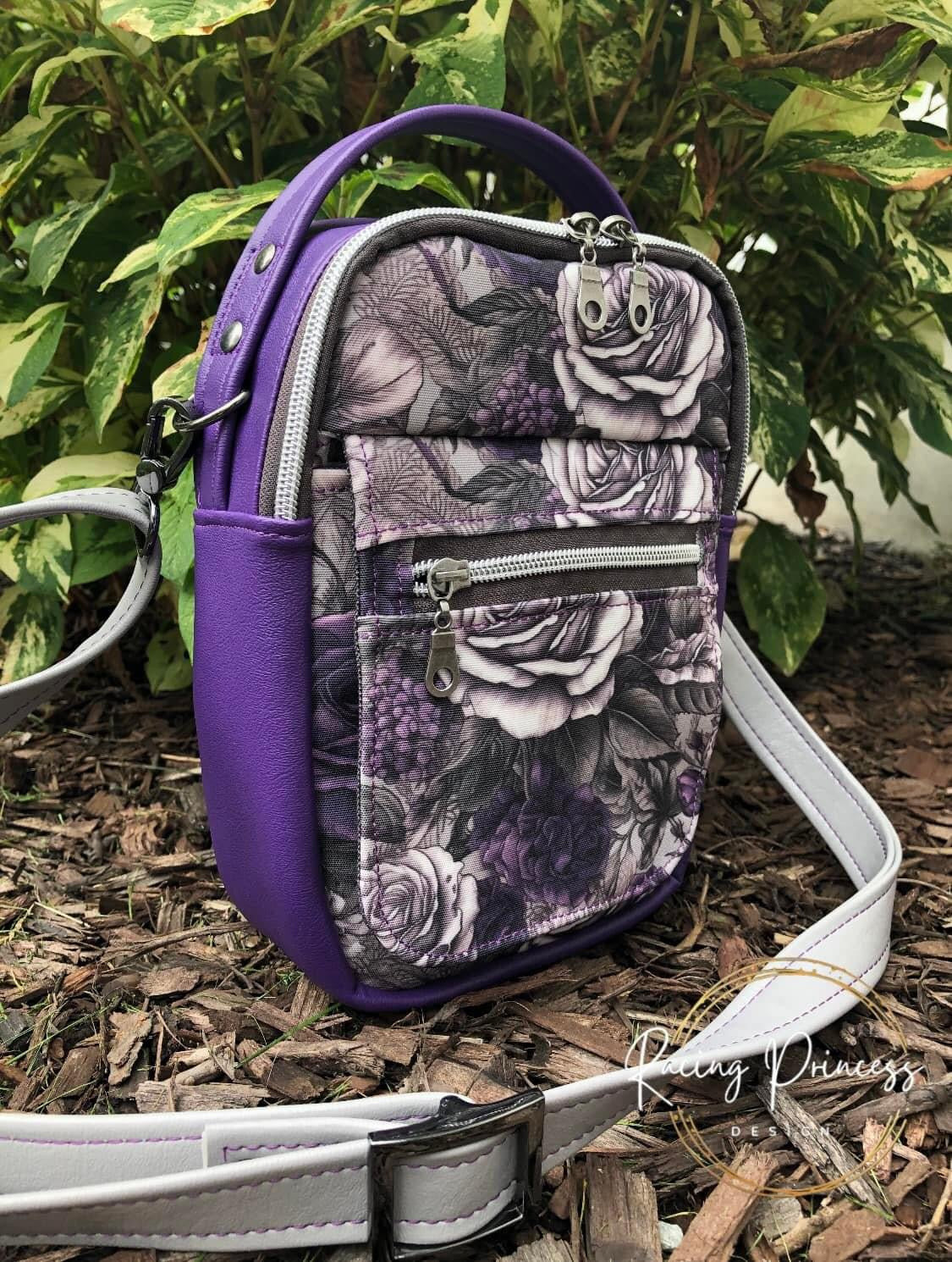 Violet roses preorder round 30.5