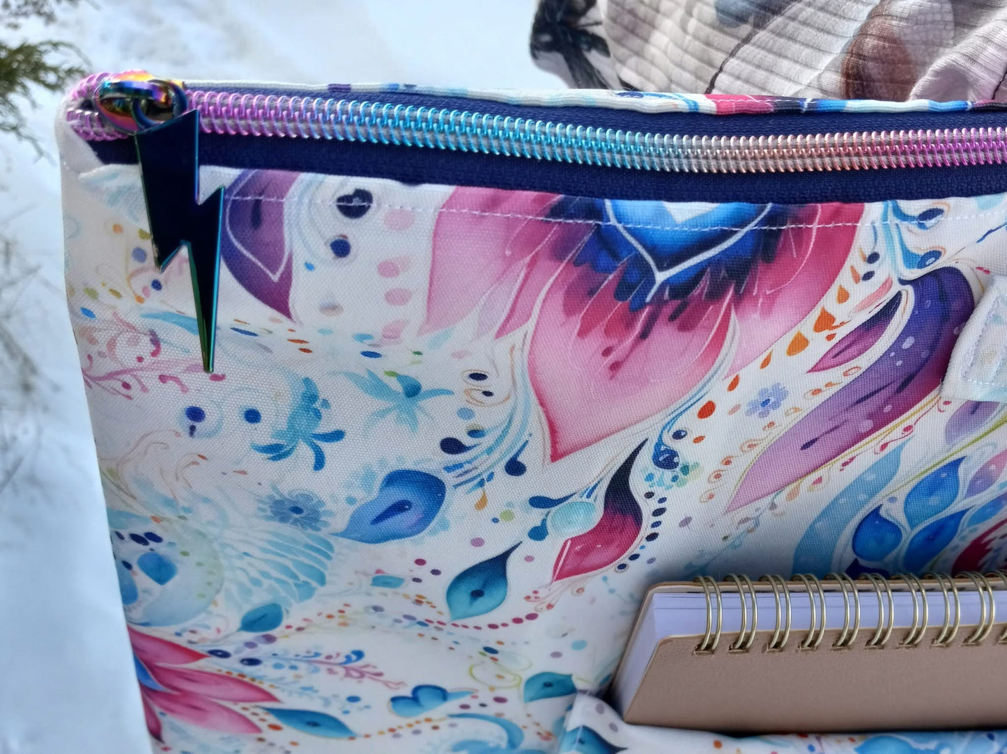Paisley bloom round 22 retail
