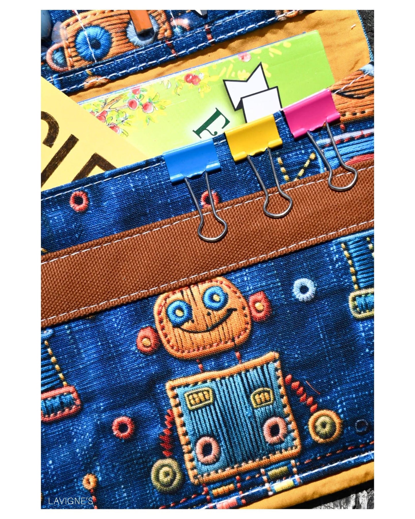Denim robots round 26 retail
