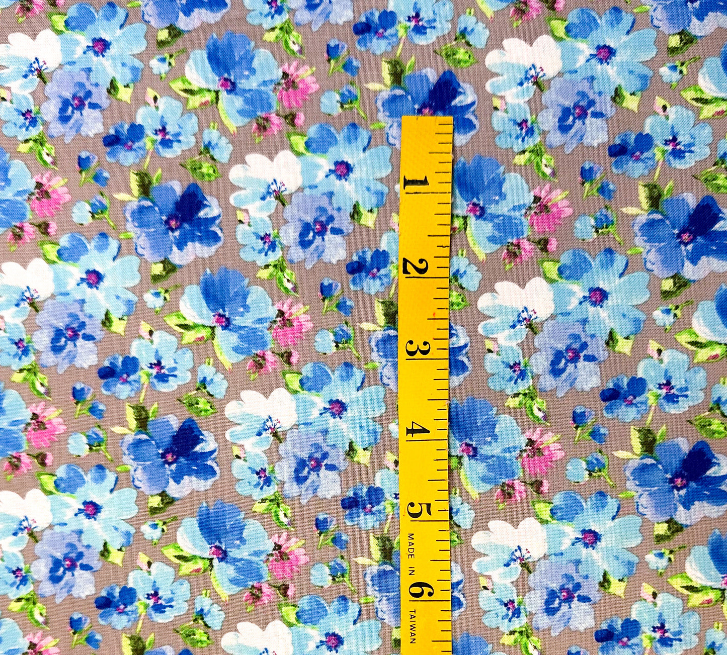 Windham Fabrics-Serendipity