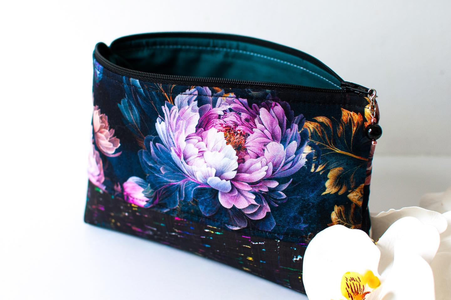 Night peonies preorder round 30.5