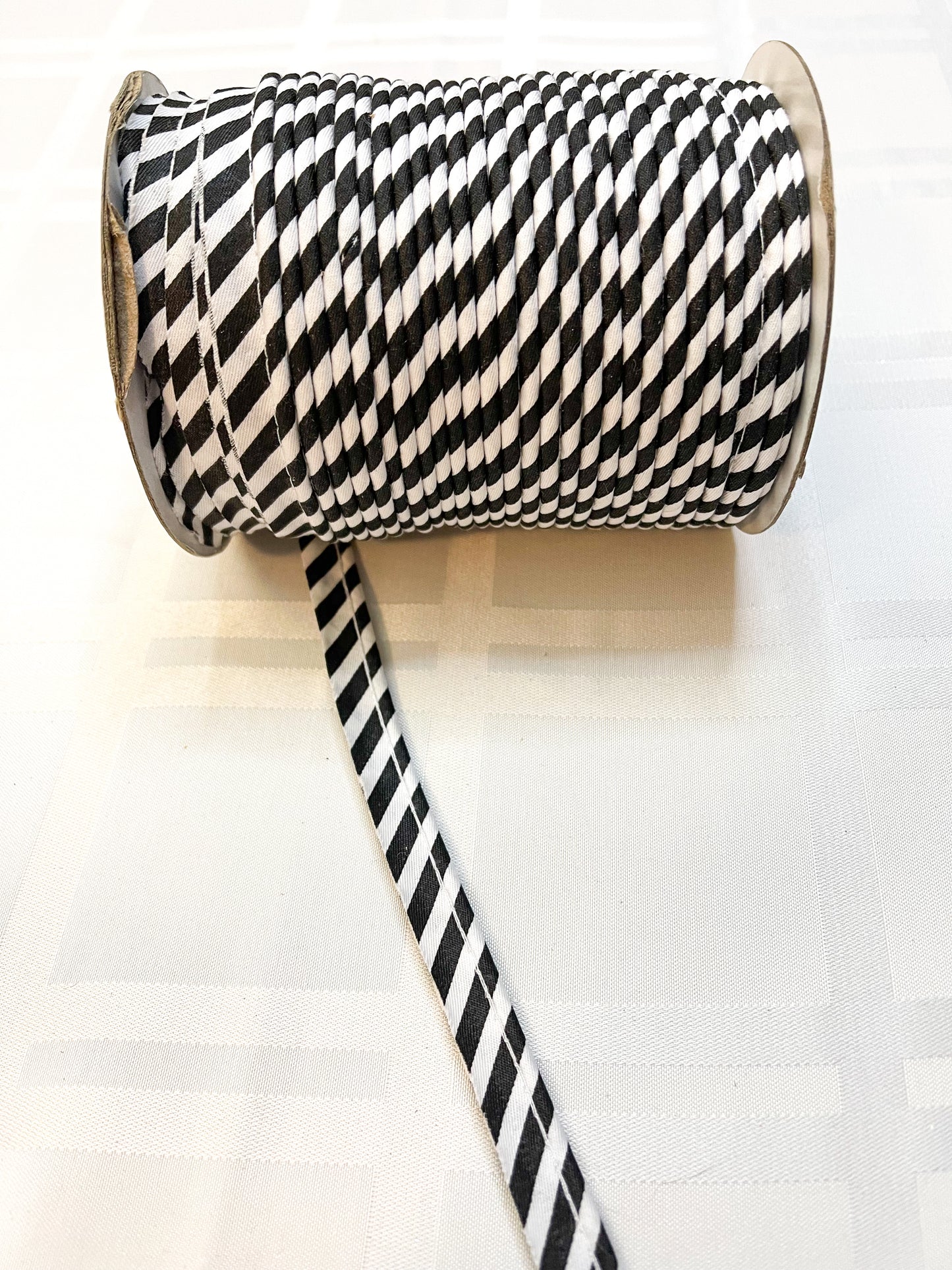 Cotton 1/2" piping