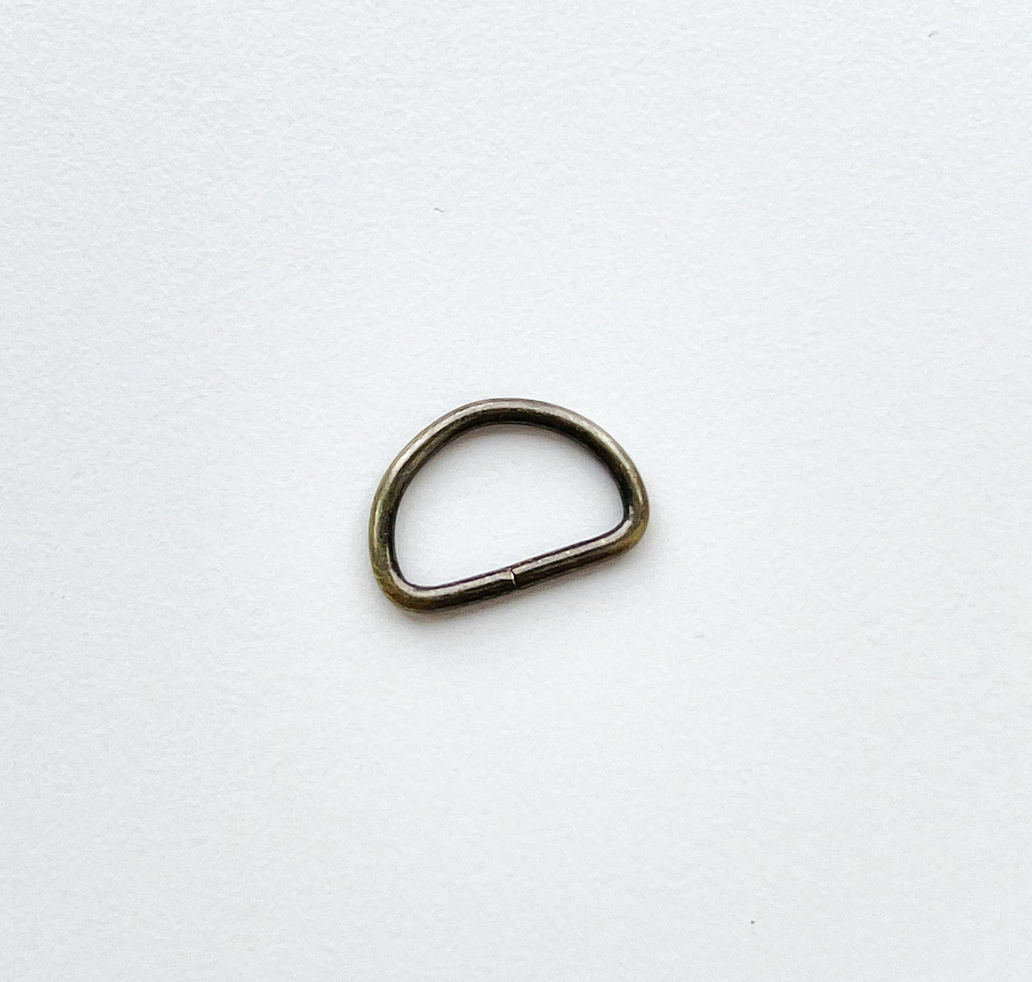 D-ring size: 1/2” (12mm)