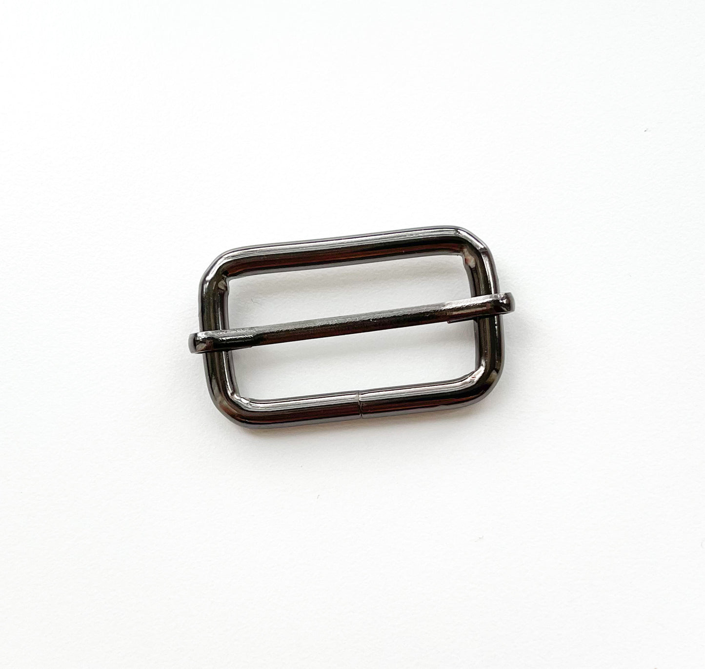 Adjustable sliders size: 1-1/2” (38mm)