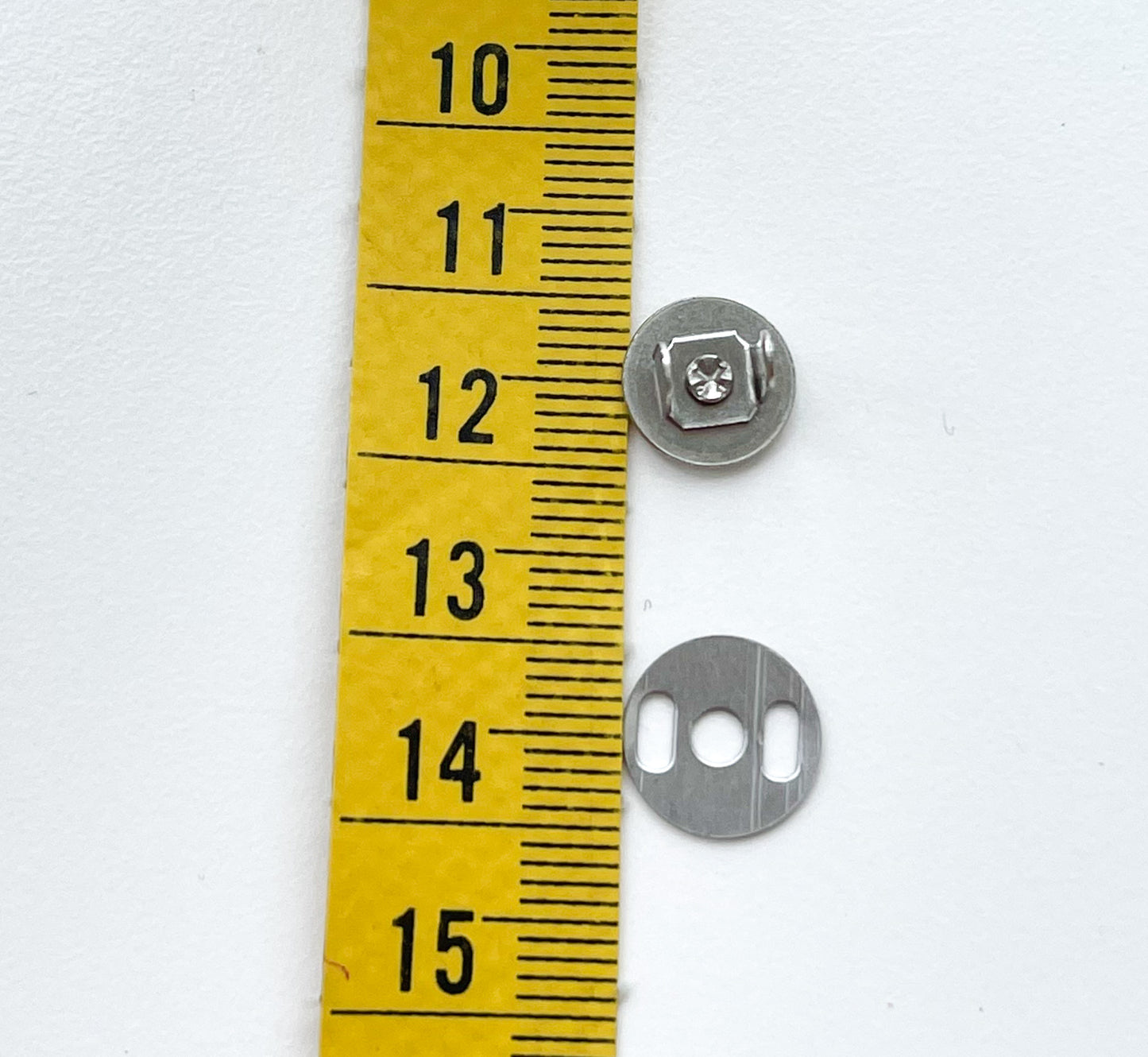 Magnetic snap sets