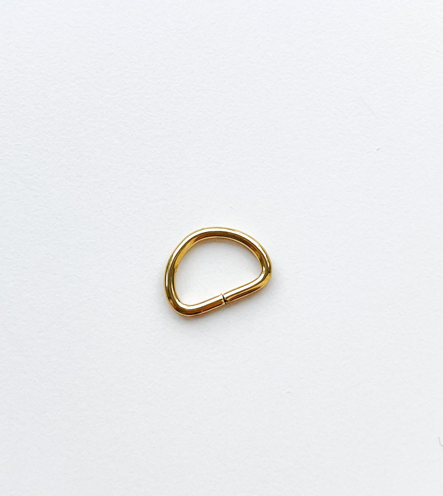 D-ring size: 1/2” (12mm)