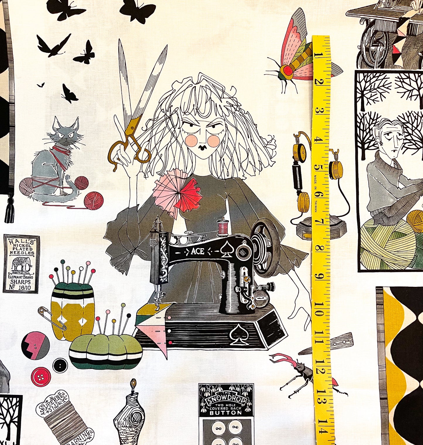 Alexander Henry-A Ghastlie Craft in Snapdragon