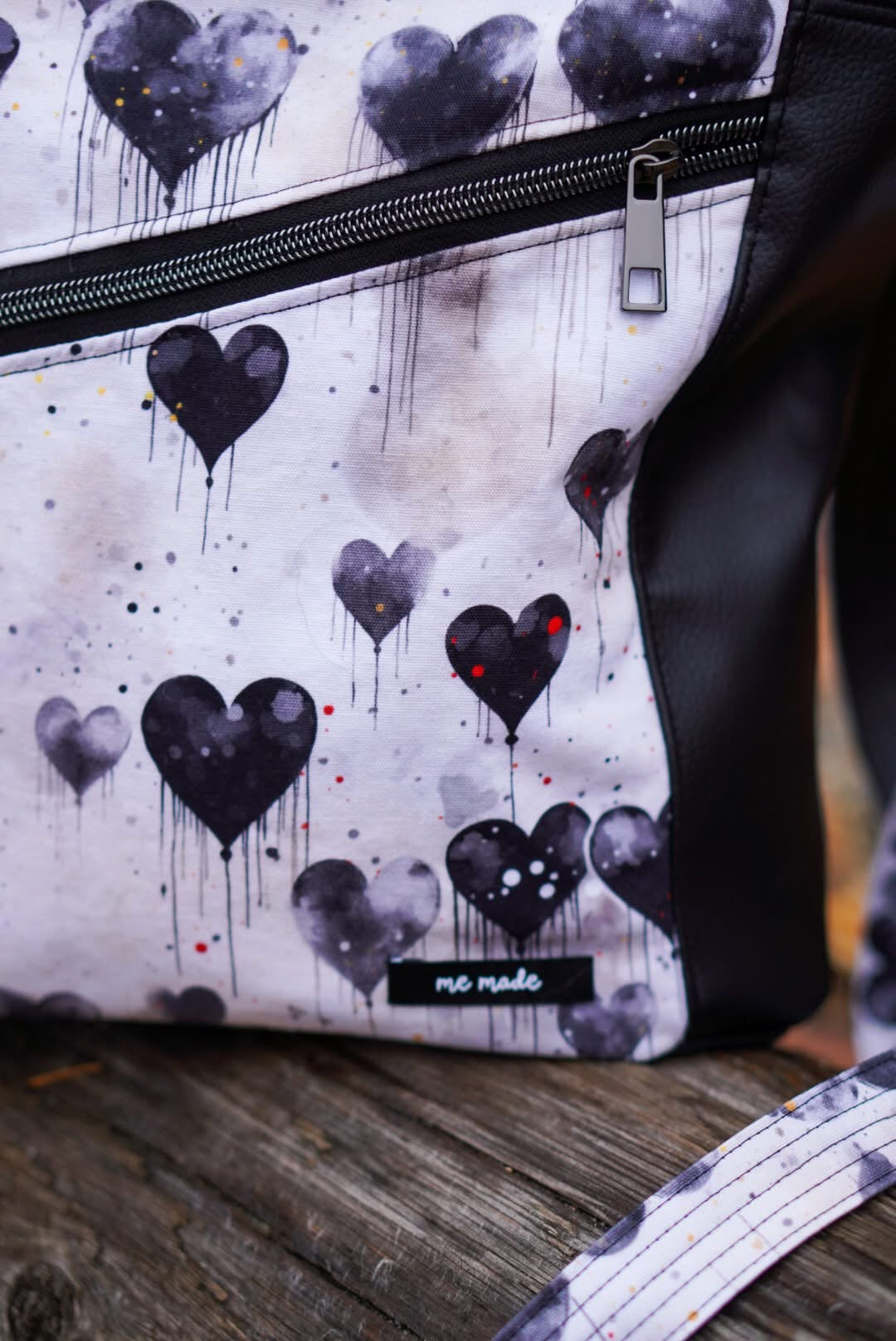 Pretty things hearts preorder round 32