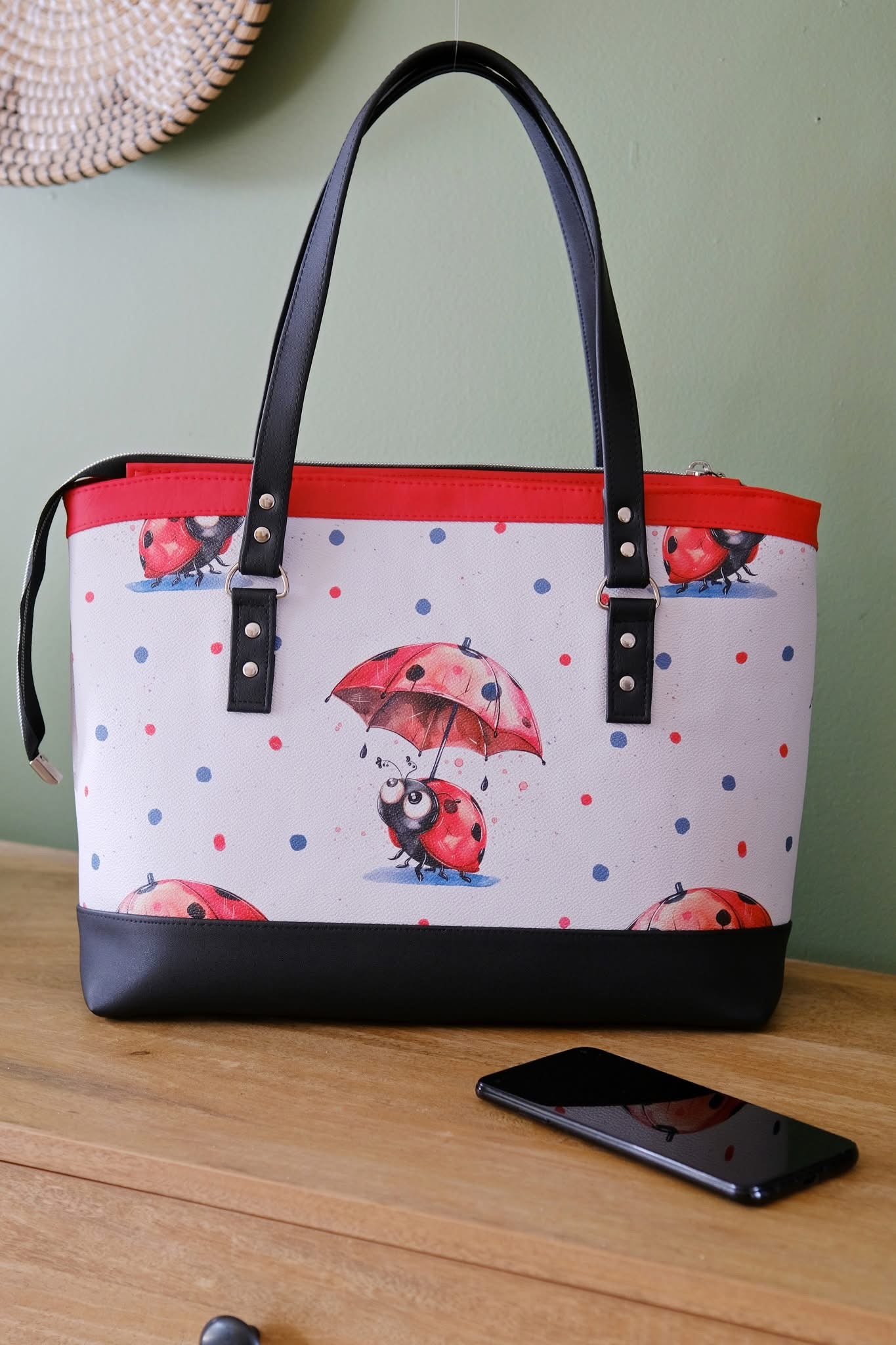 Lady bug quilt show retail