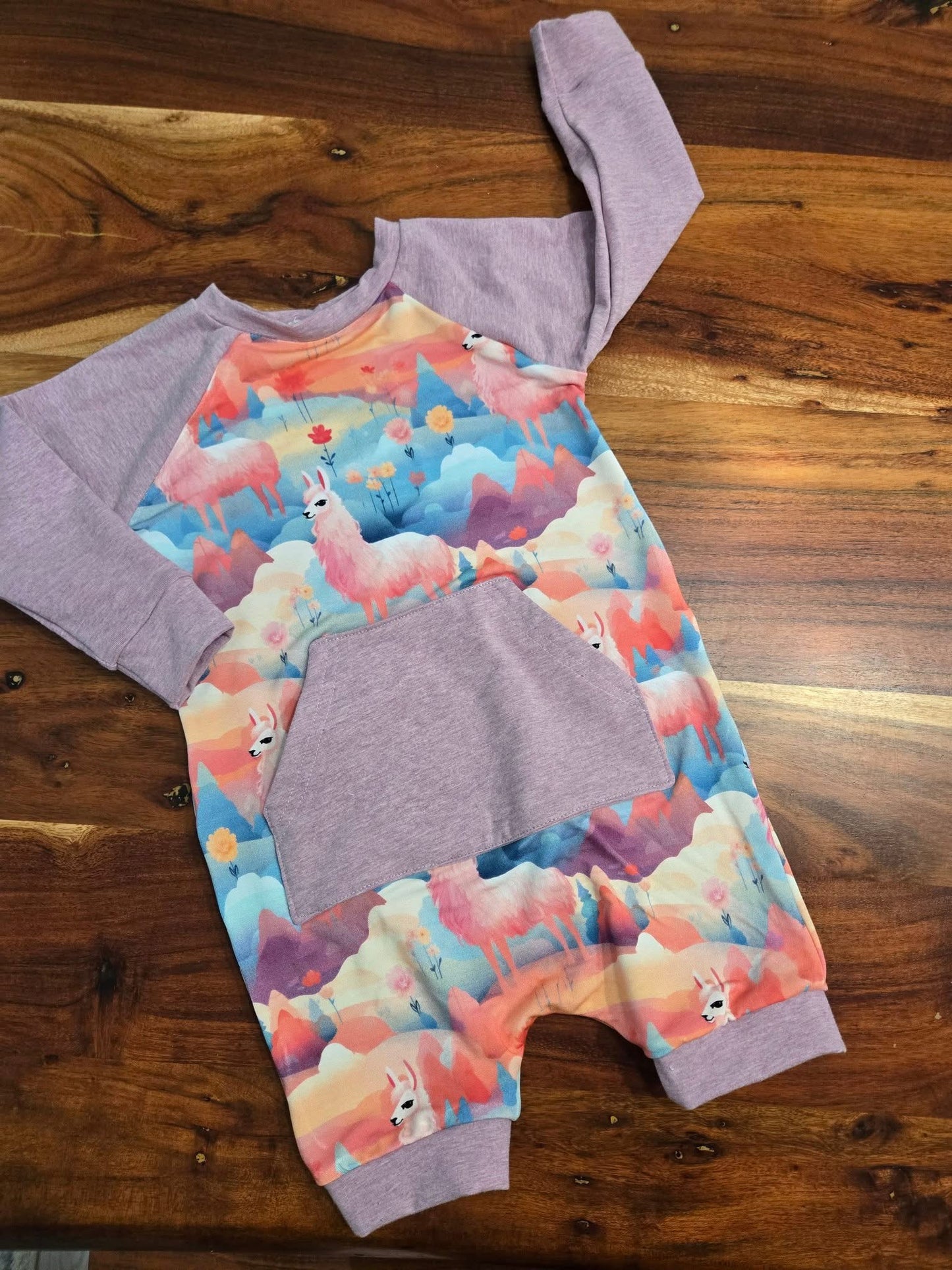 Llama dreams round 28 retail