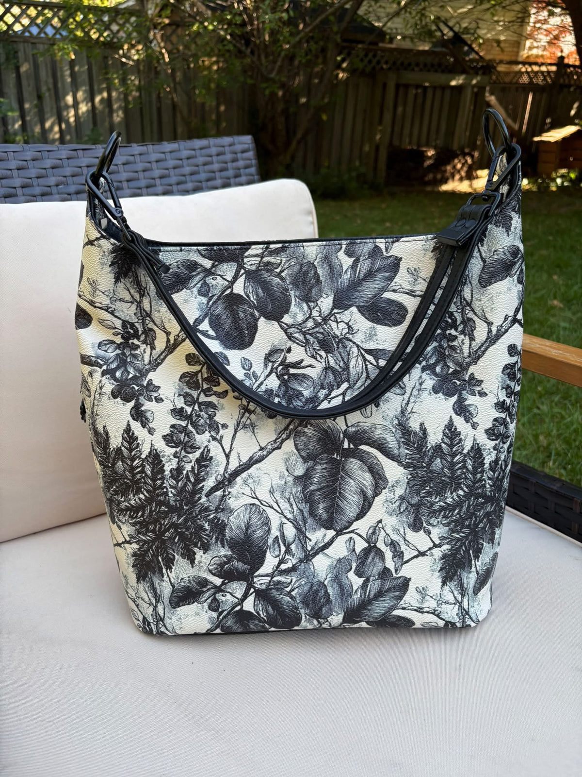 Botanical sketch preorder round 42