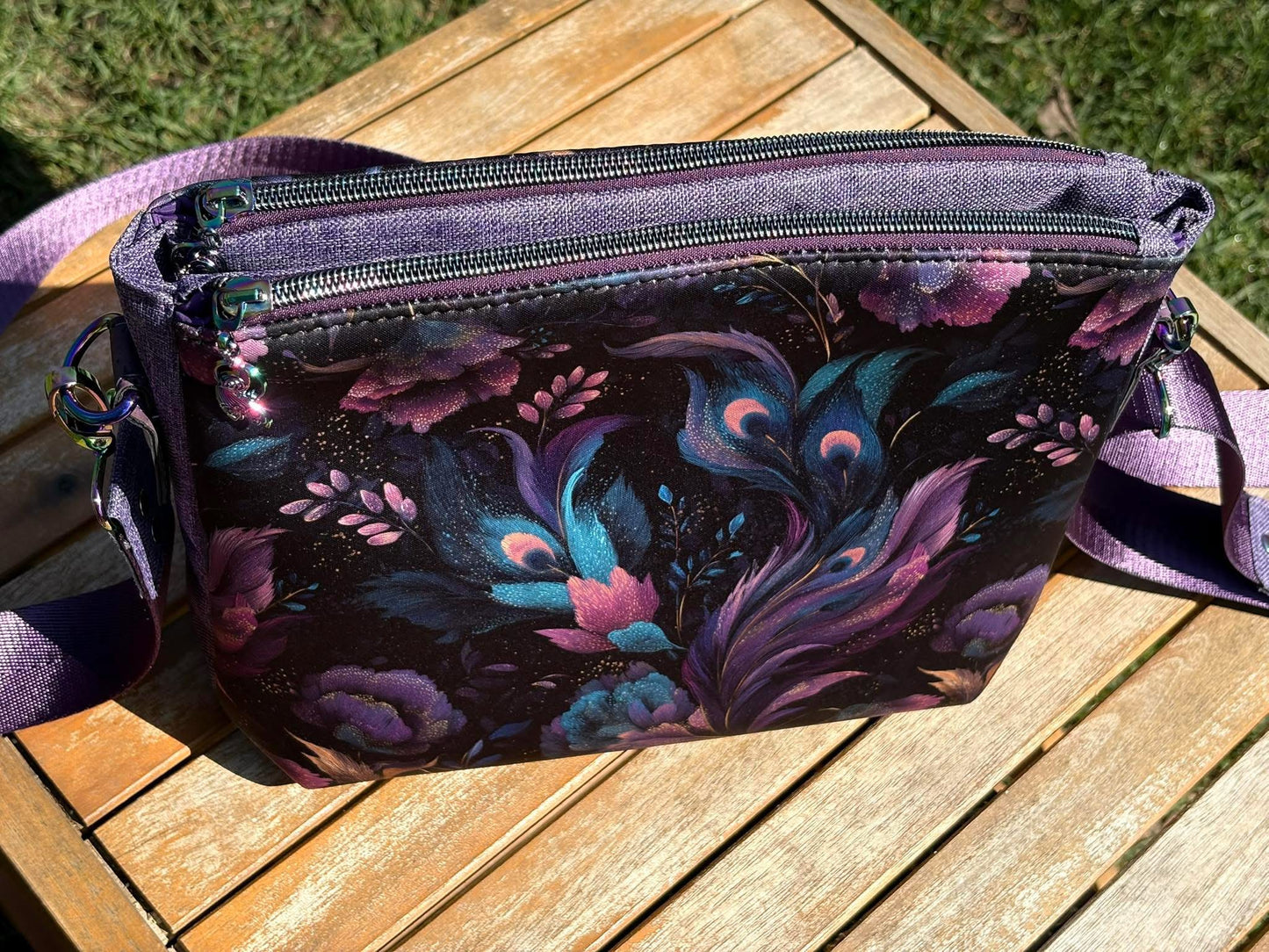 Peacock flowers round 37 retail