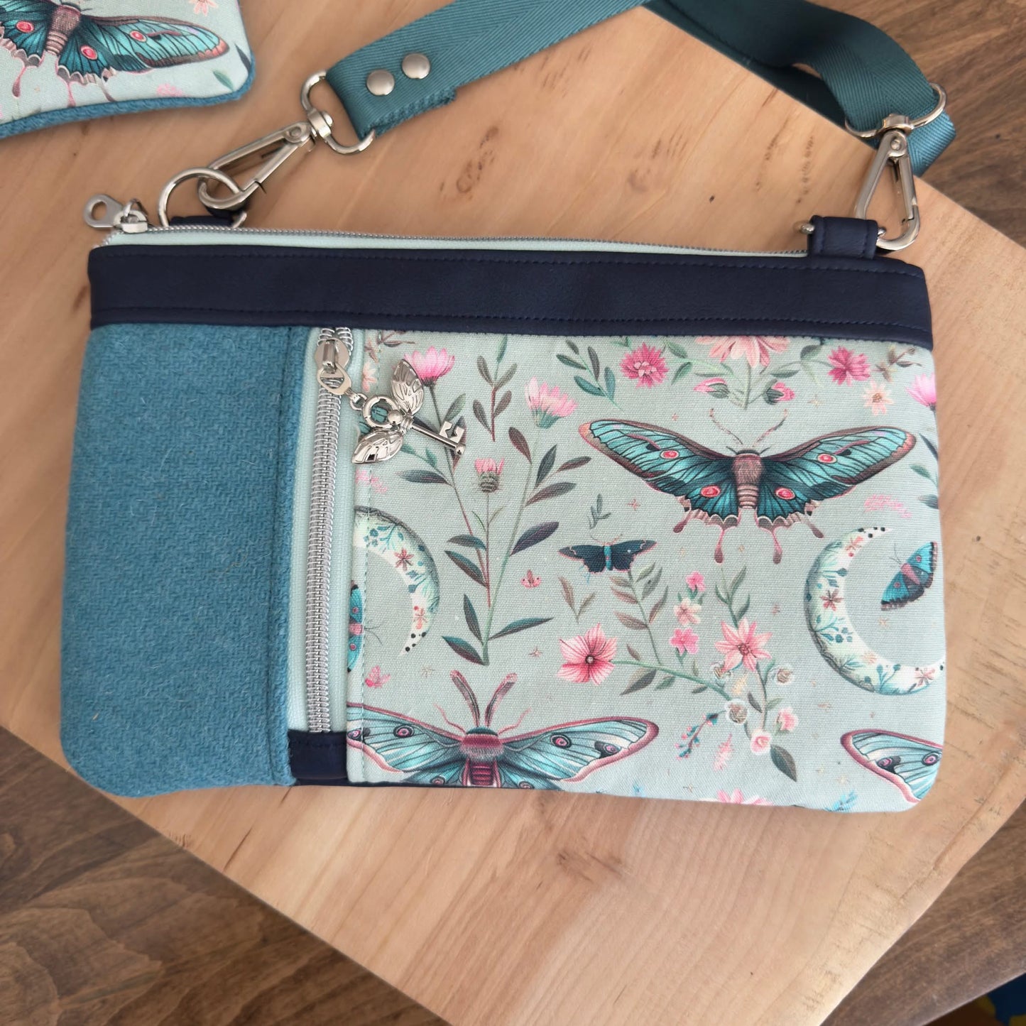 Moon moth round 29 retail