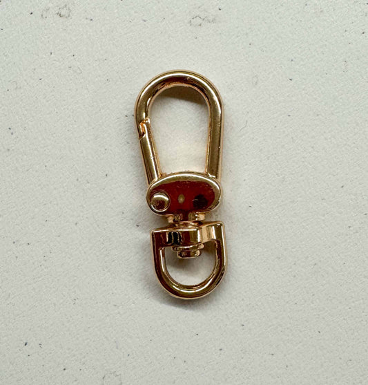 Swivel snap hook size: 1/4” (6mm)