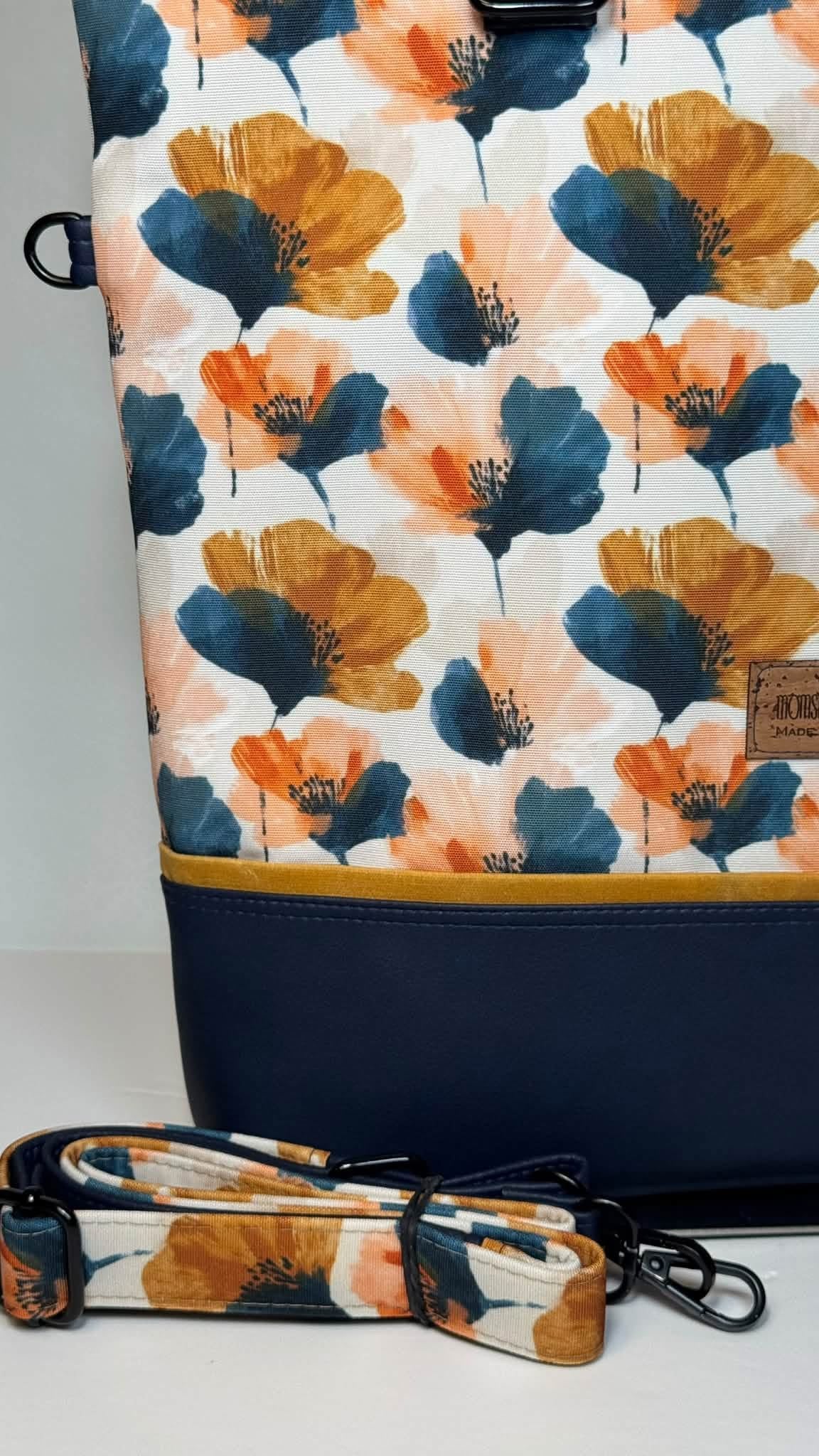Painterly poppies preorder round 42