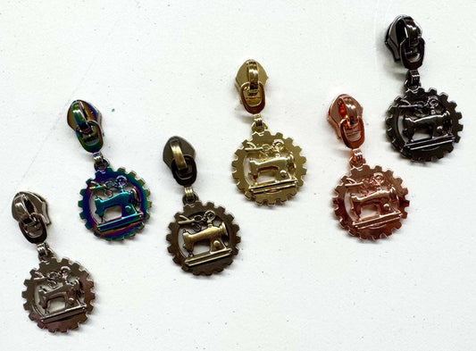 Sewing tools pull (new)