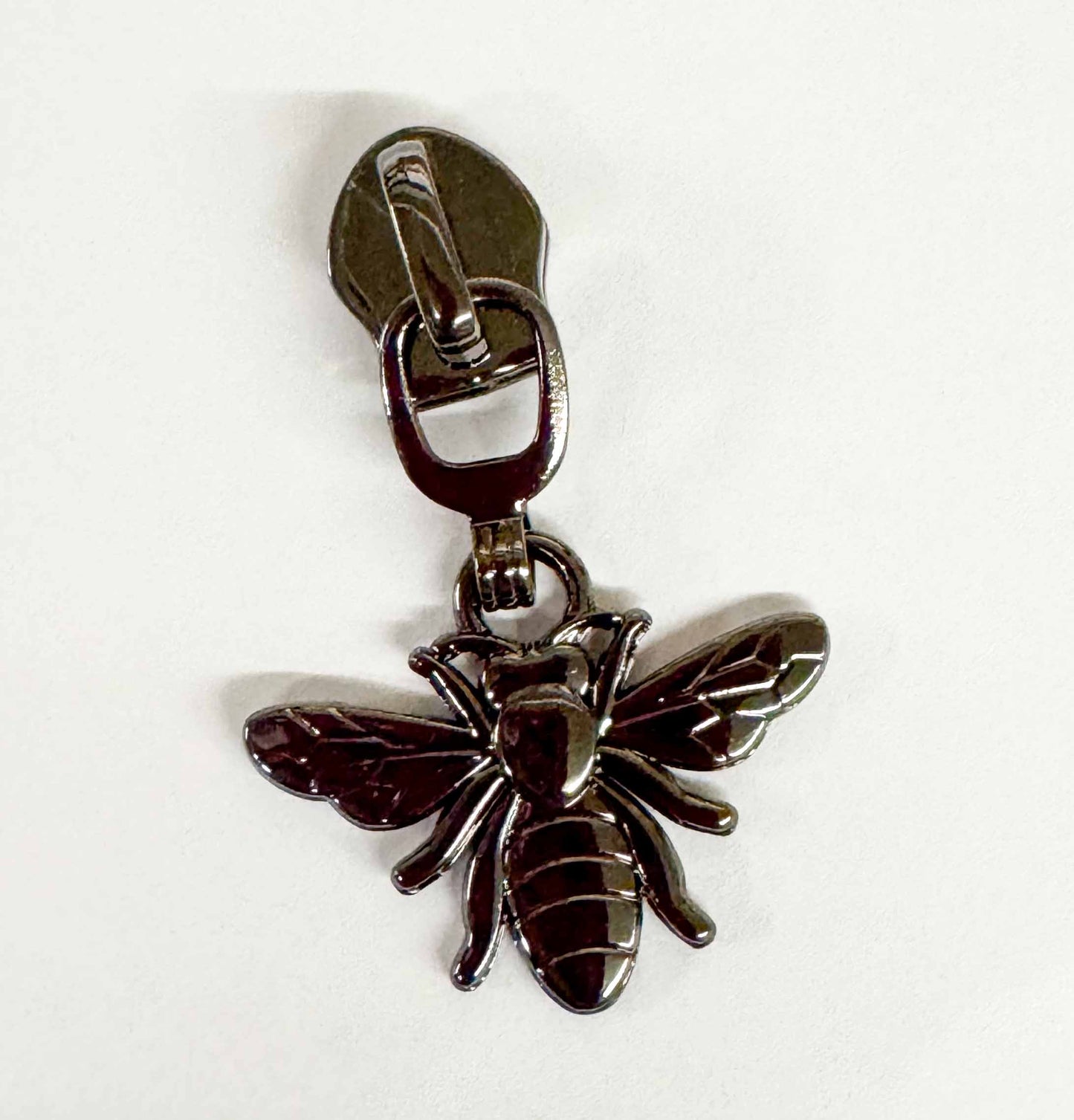 Bee pull