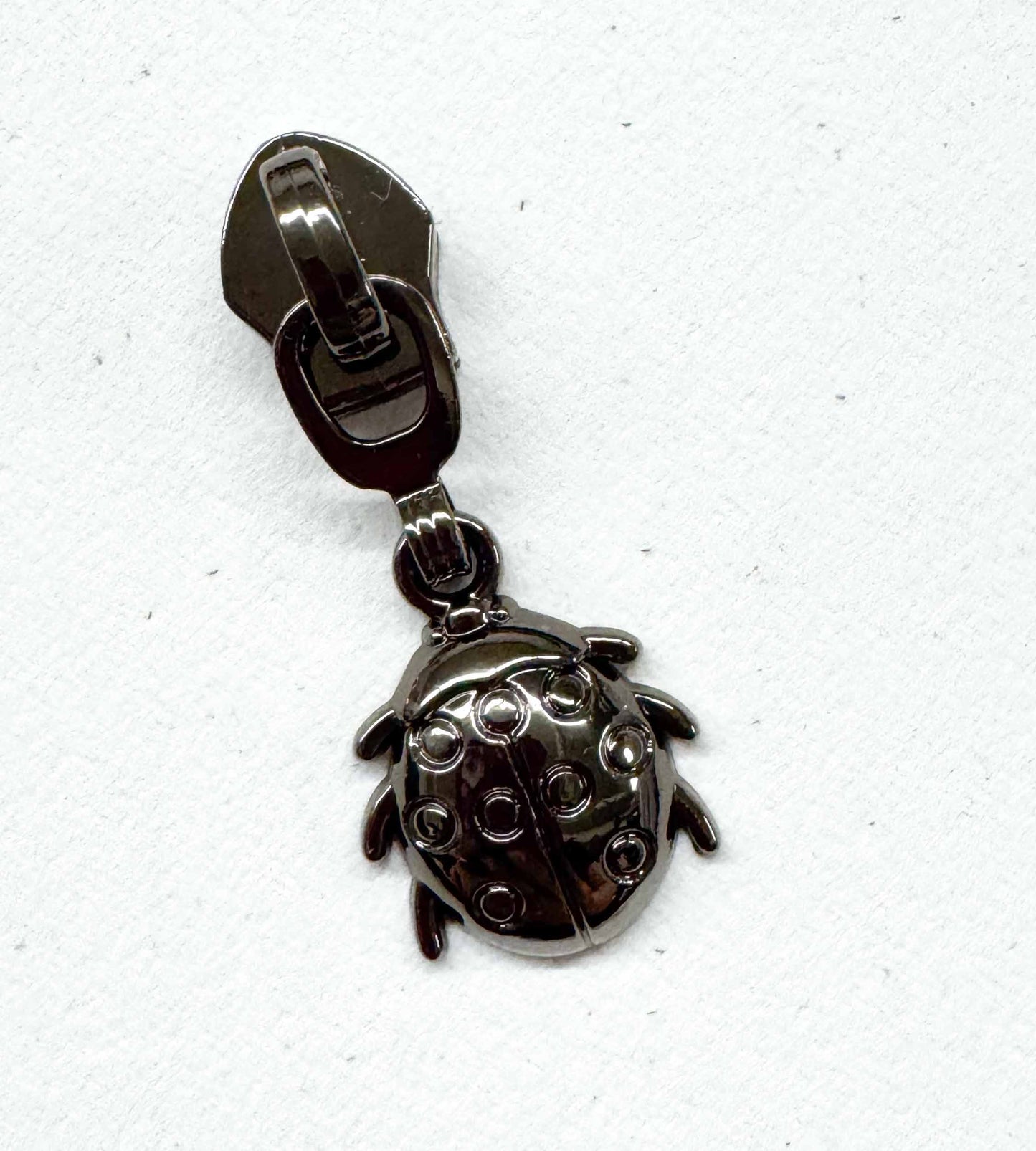 Lady bug pull (new)