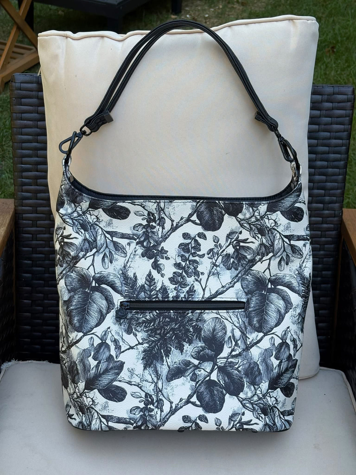 Botanical sketch preorder round 42