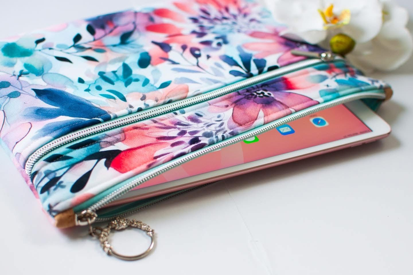 Watercolour abstract preorder round 37.5 retail