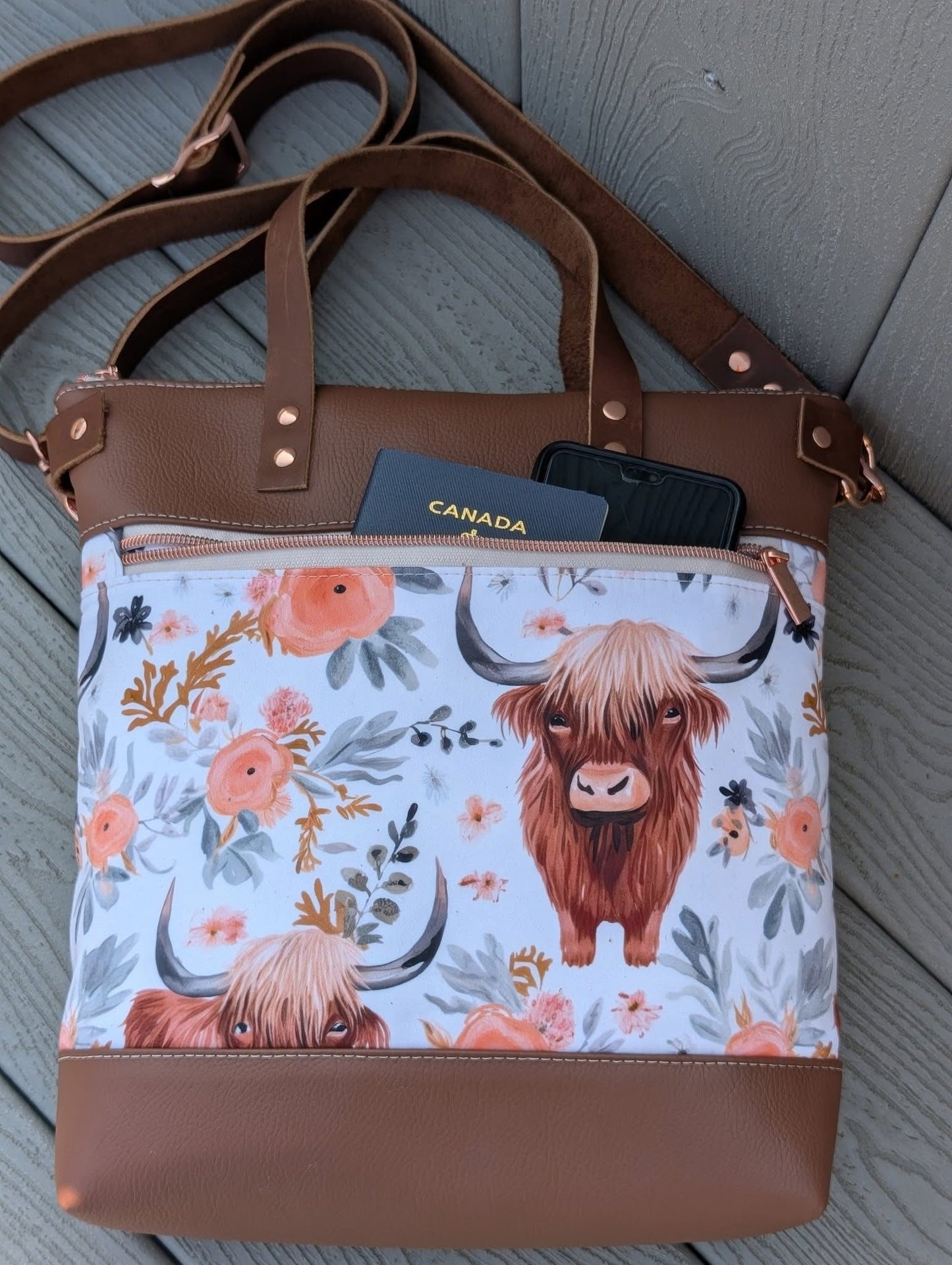 Highland cow preorder round 30