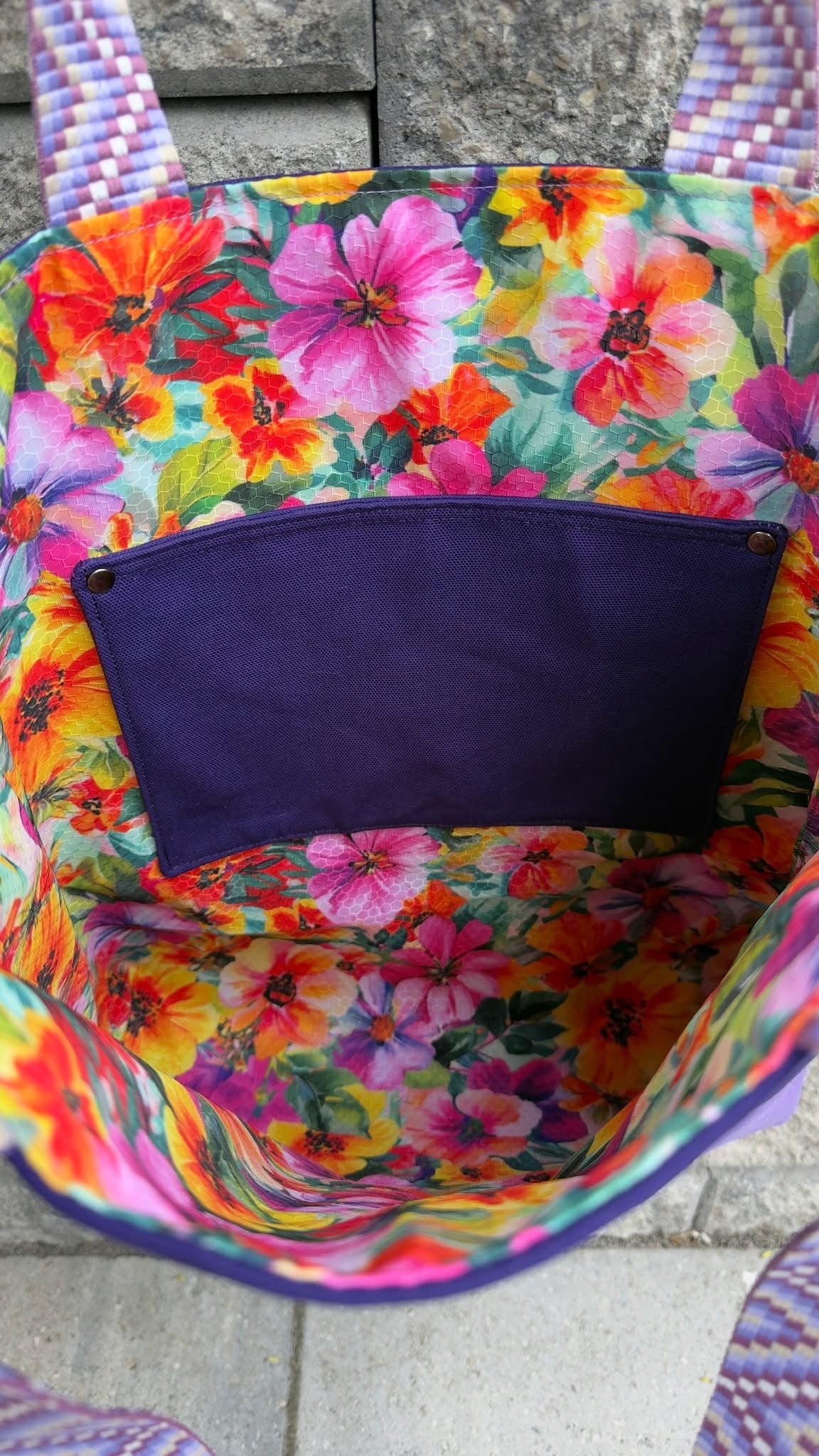 Tropical round 38 retail