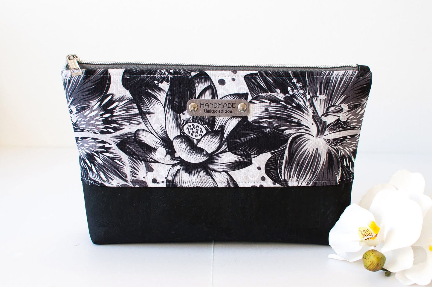 Nocturnal flower preorder round 32