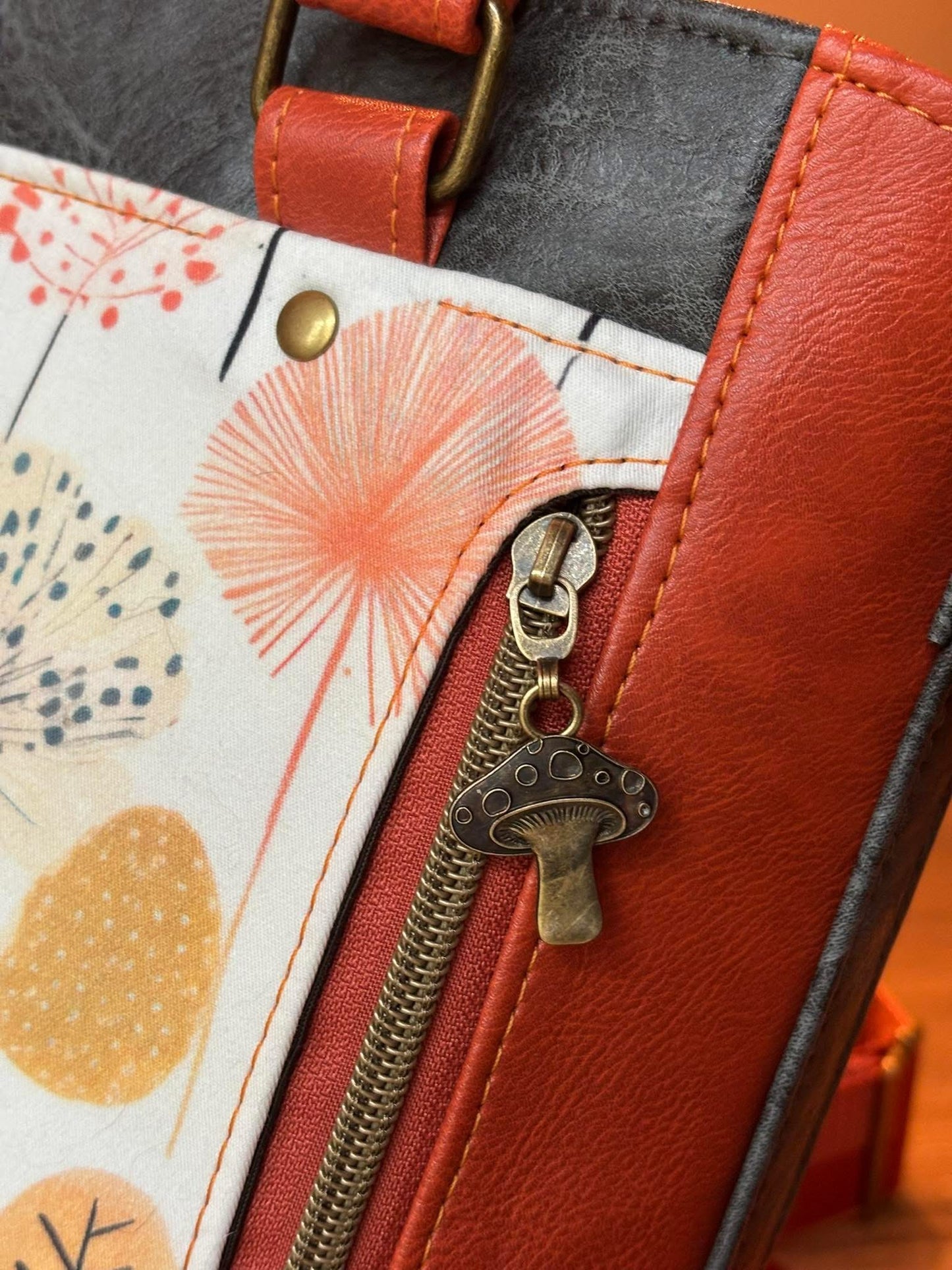 Dandelion round 35.5 retail