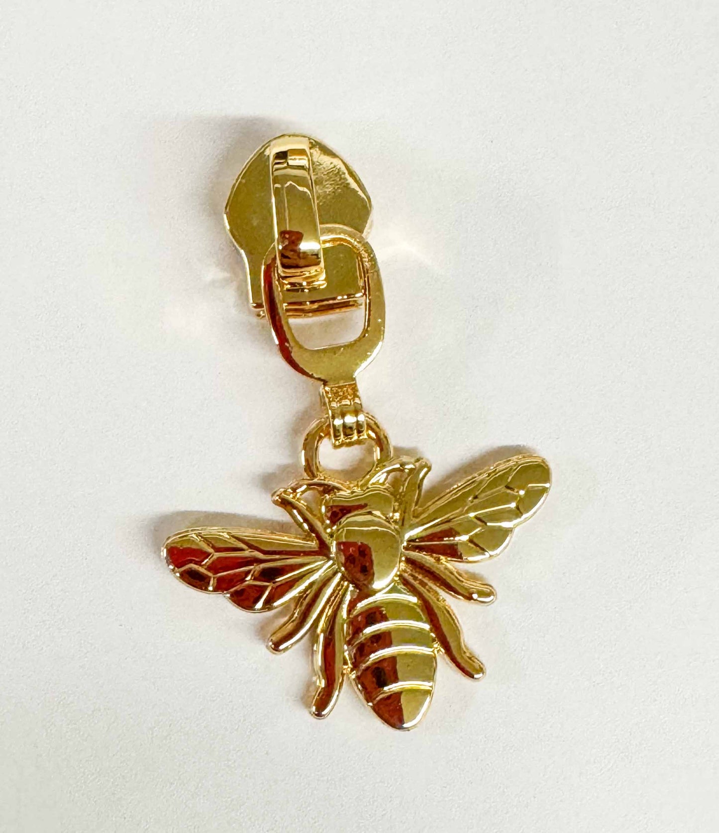 Bee pull