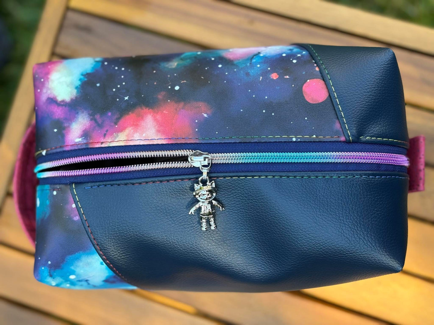 Galaxy round 32.5 retail