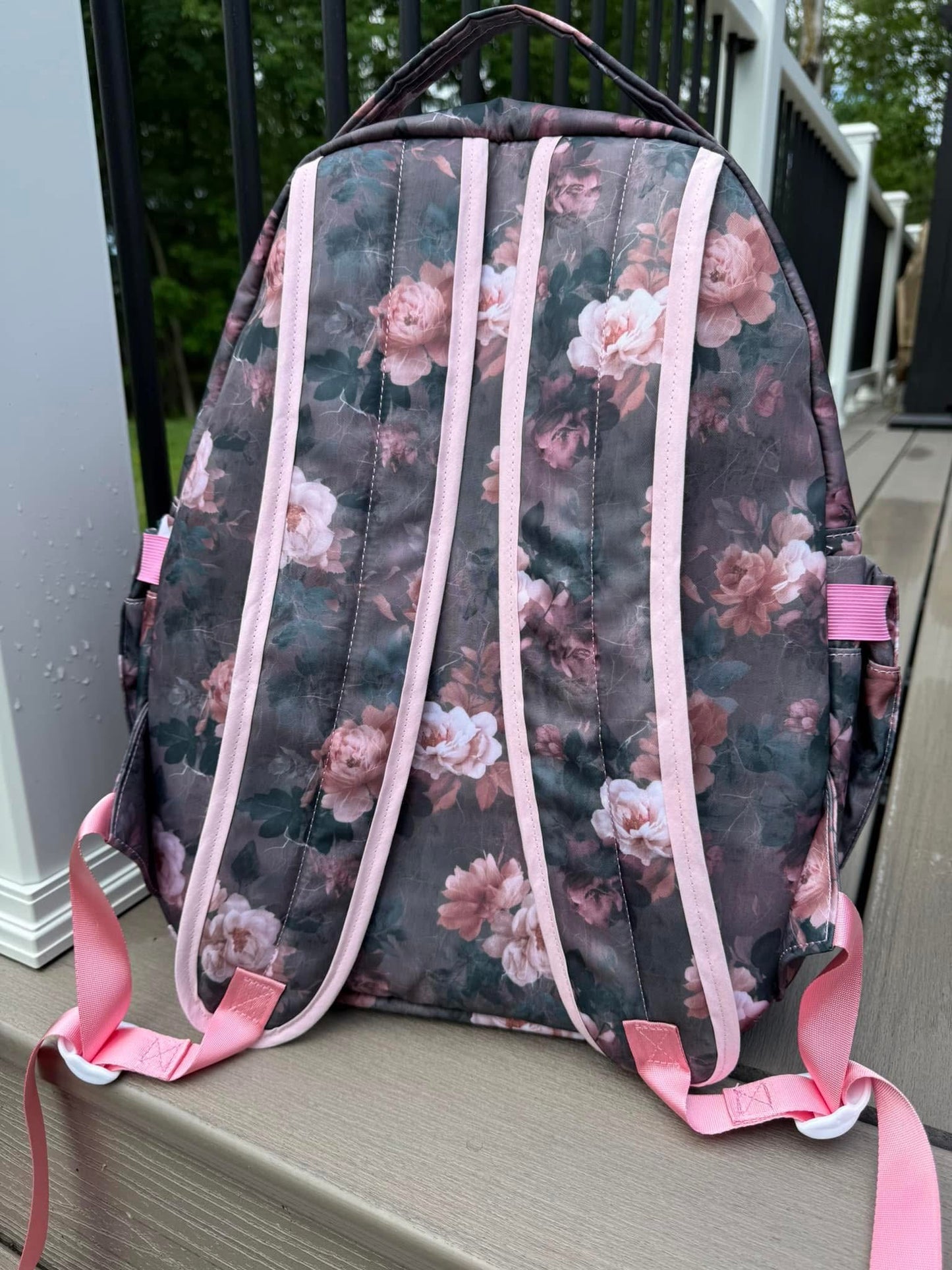 Vintage dreamy roses preorder round 39